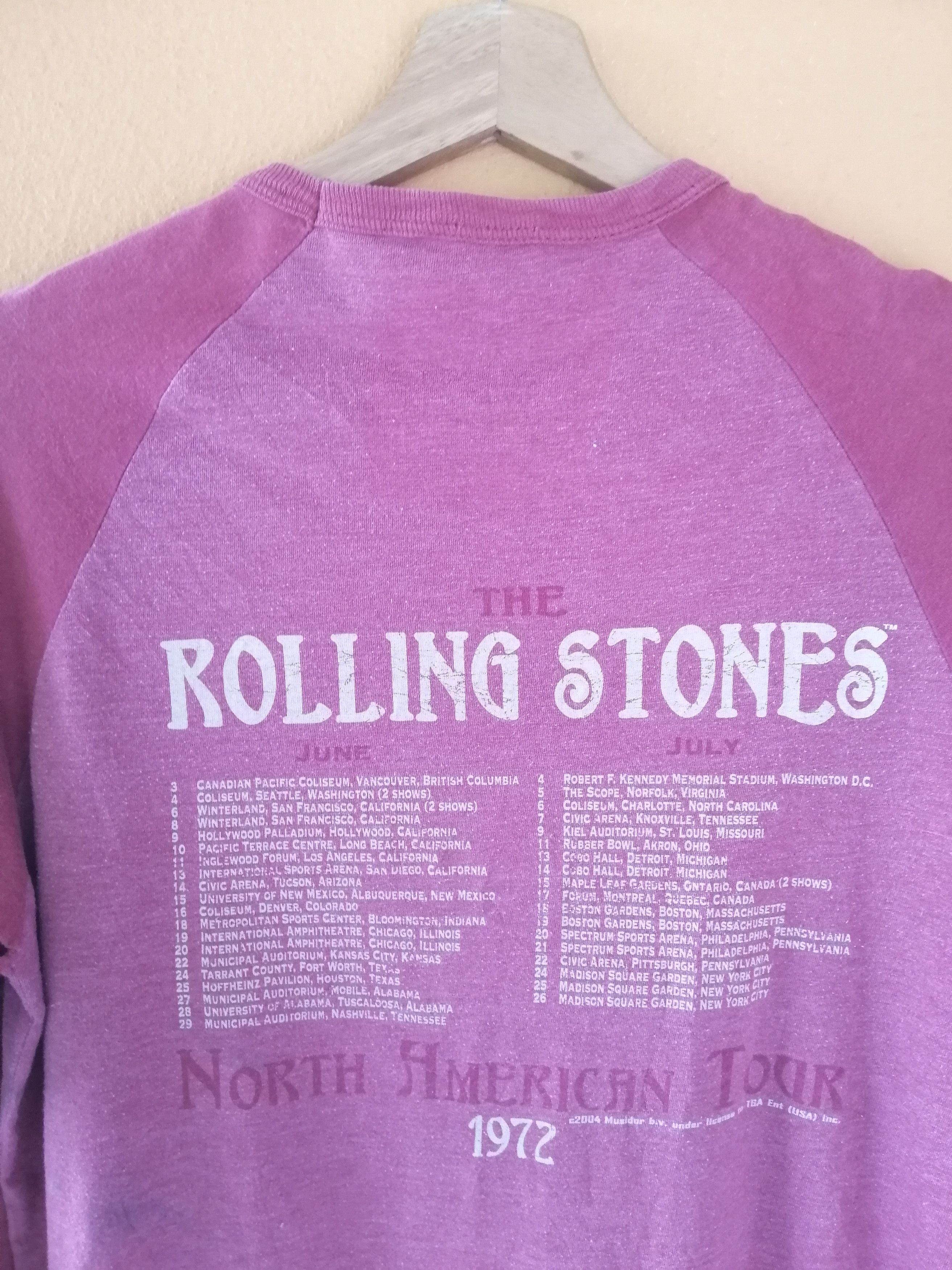 The Rolling Stones Vintage Rolling Stones 1972 US Tour Raglan T Shirt Size US S / EU 44-46 / 1 - 3 Thumbnail