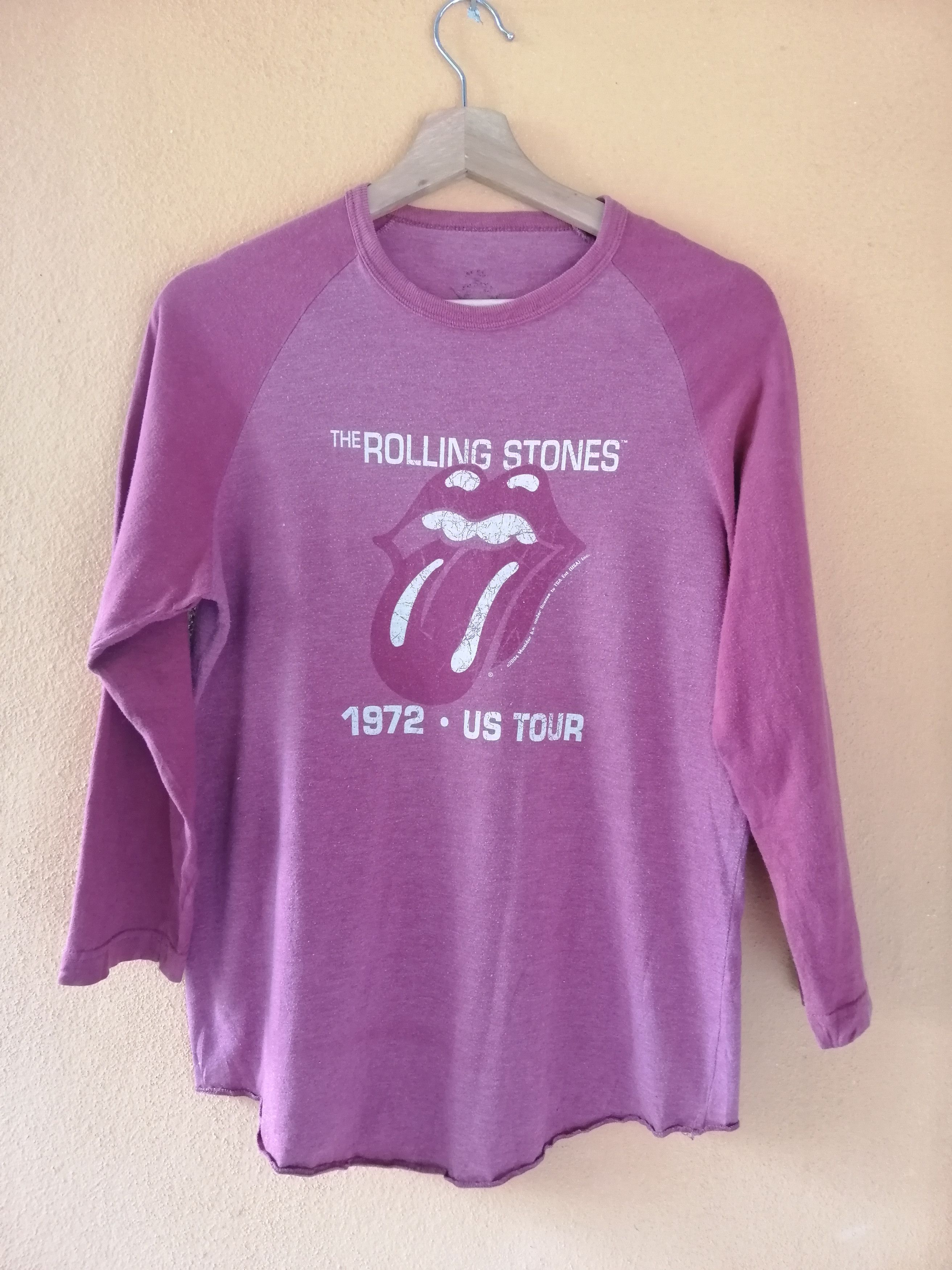 The Rolling Stones Vintage Rolling Stones 1972 US Tour Raglan T Shirt Size US S / EU 44-46 / 1 - 1 Thumbnail
