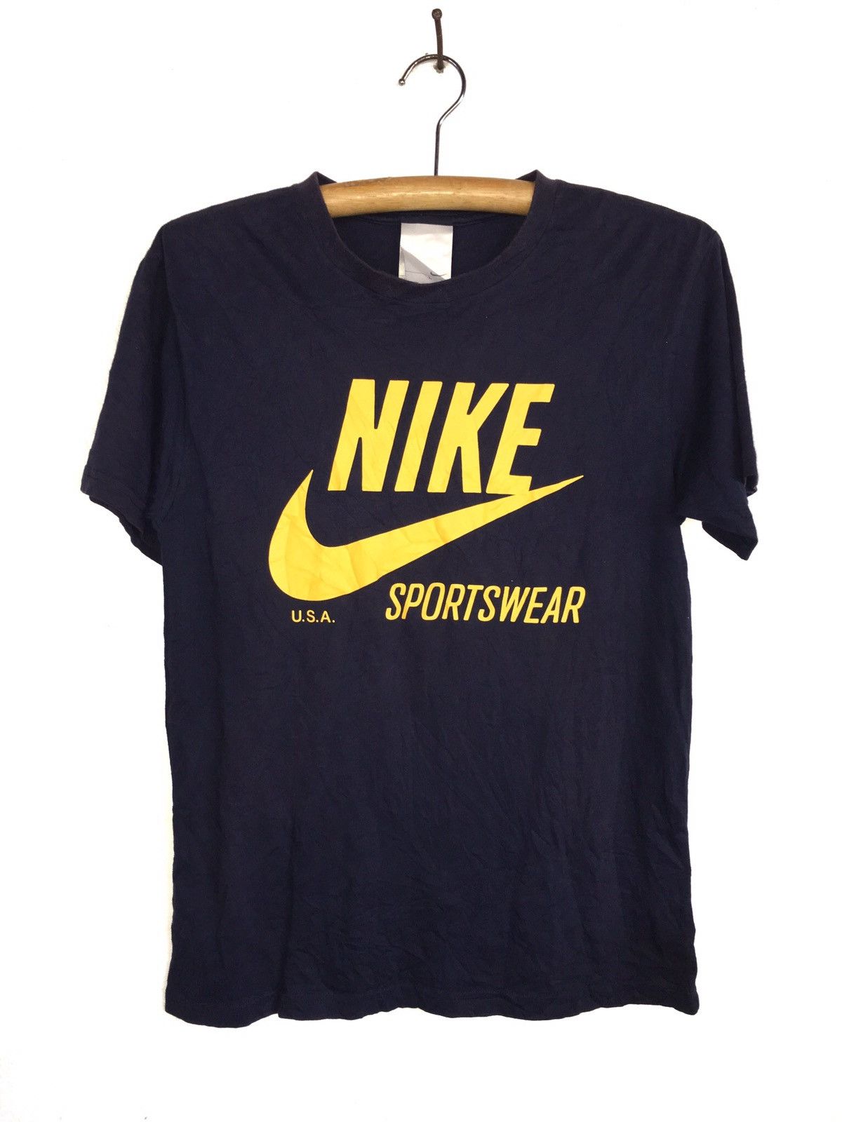 Nike Nike swoosh t shirt Size US S / EU 44-46 / 1 - 1 Thumbnail