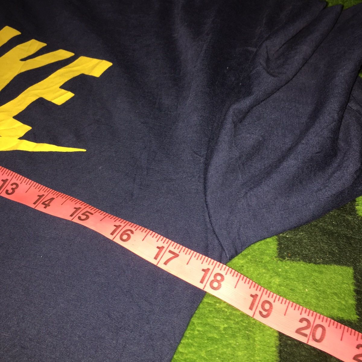 Nike Nike swoosh t shirt Size US S / EU 44-46 / 1 - 6 Thumbnail