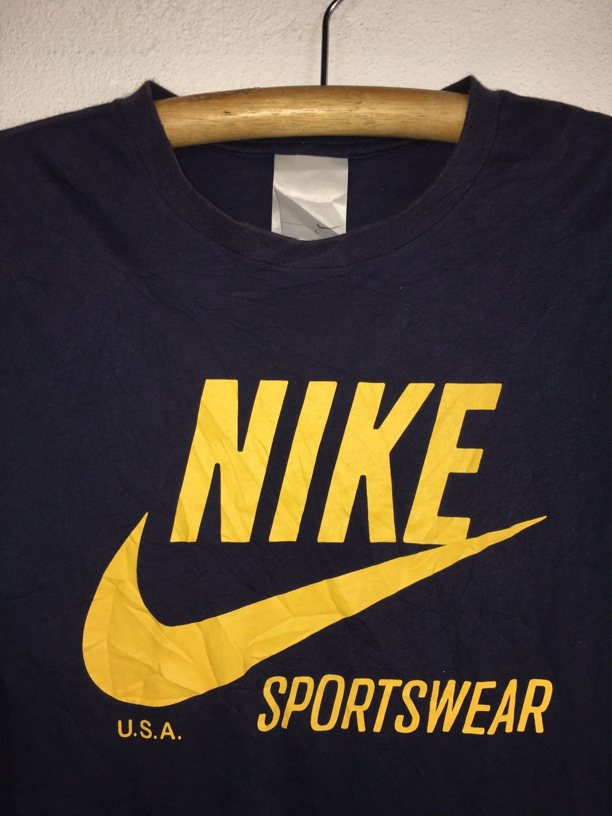 Nike Nike swoosh t shirt Size US S / EU 44-46 / 1 - 3 Thumbnail