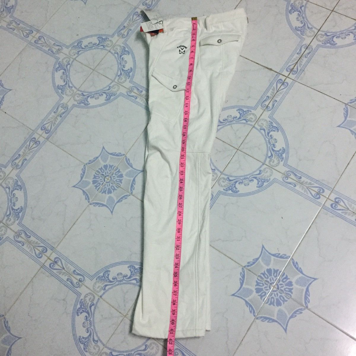 Callaway × Callaway Golf × Japanese Brand Callaway White Pant (Golf) Like New (Come with price tag) Size US 31 - 7 Thumbnail