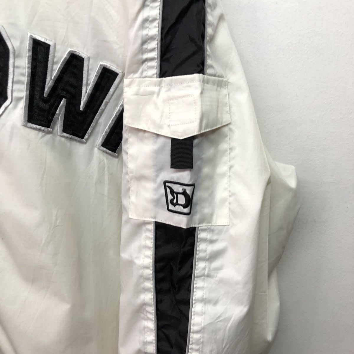 Dogtown × Japanese Brand DOG TOWN Windbreaker Jacket Embroidered Logo Streetwear Size US XL / EU 56 / 4 - 3 Thumbnail