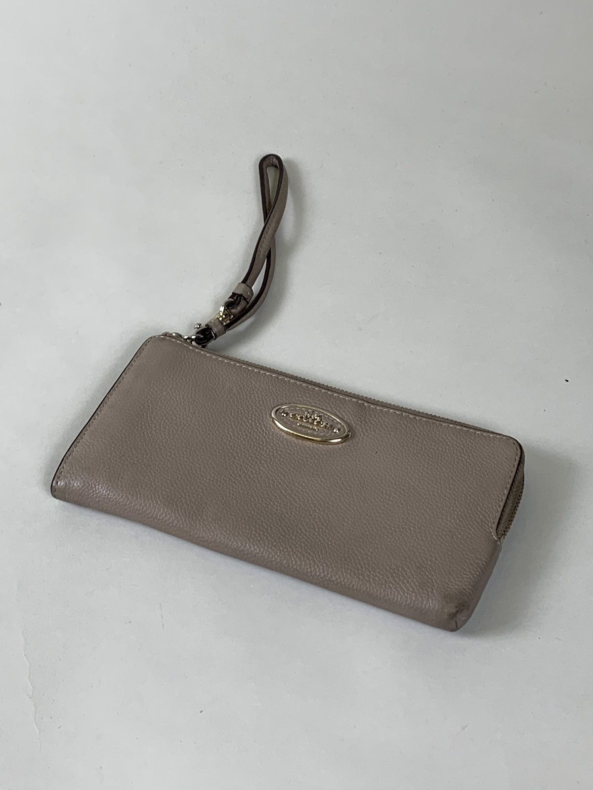 Coach Authentic Leather Coach Purse Size ONE SIZE - 3 Thumbnail