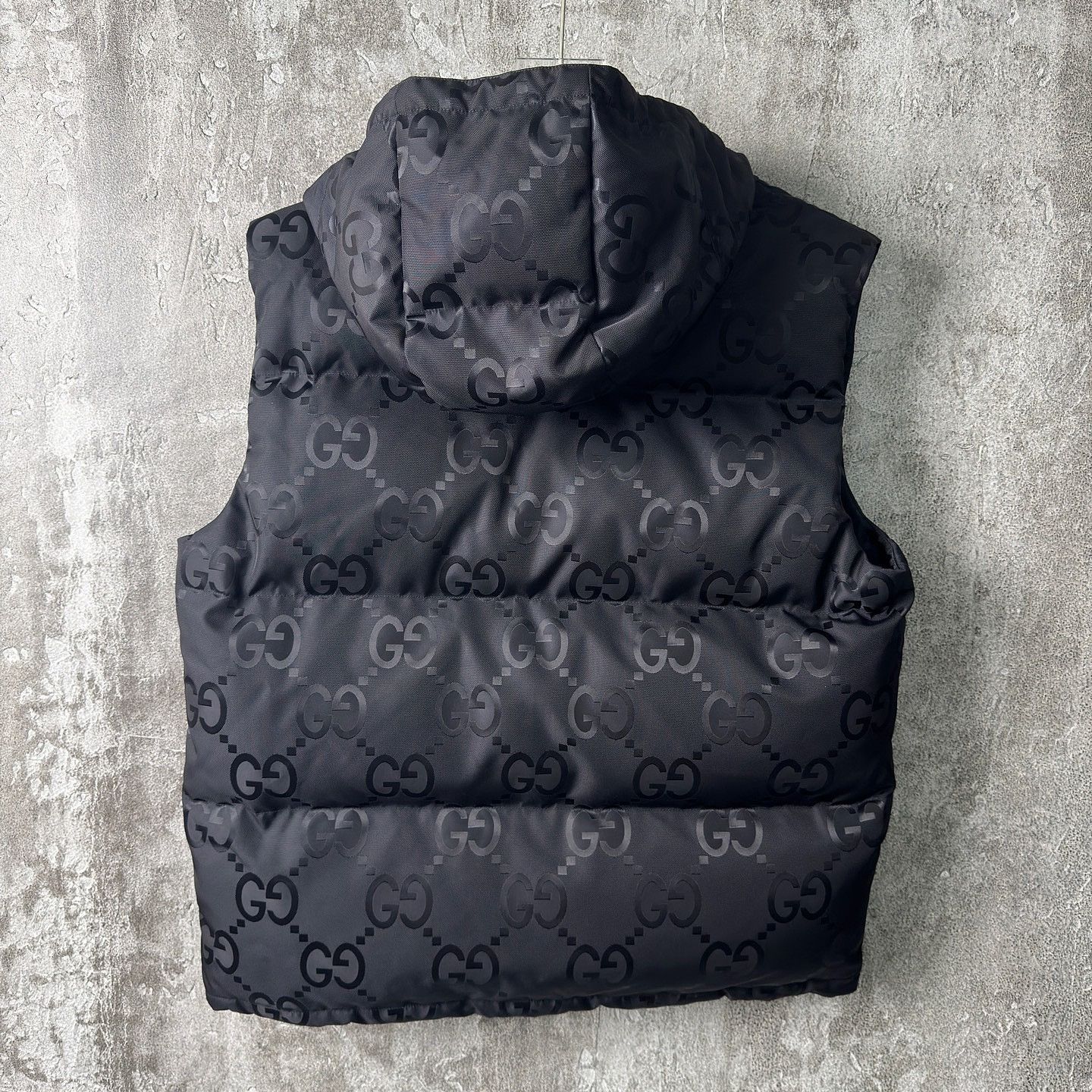 Gucci Gucci GG Logo Puffer Vest Size L Size US L / EU 52-54 / 3 - 3 Thumbnail