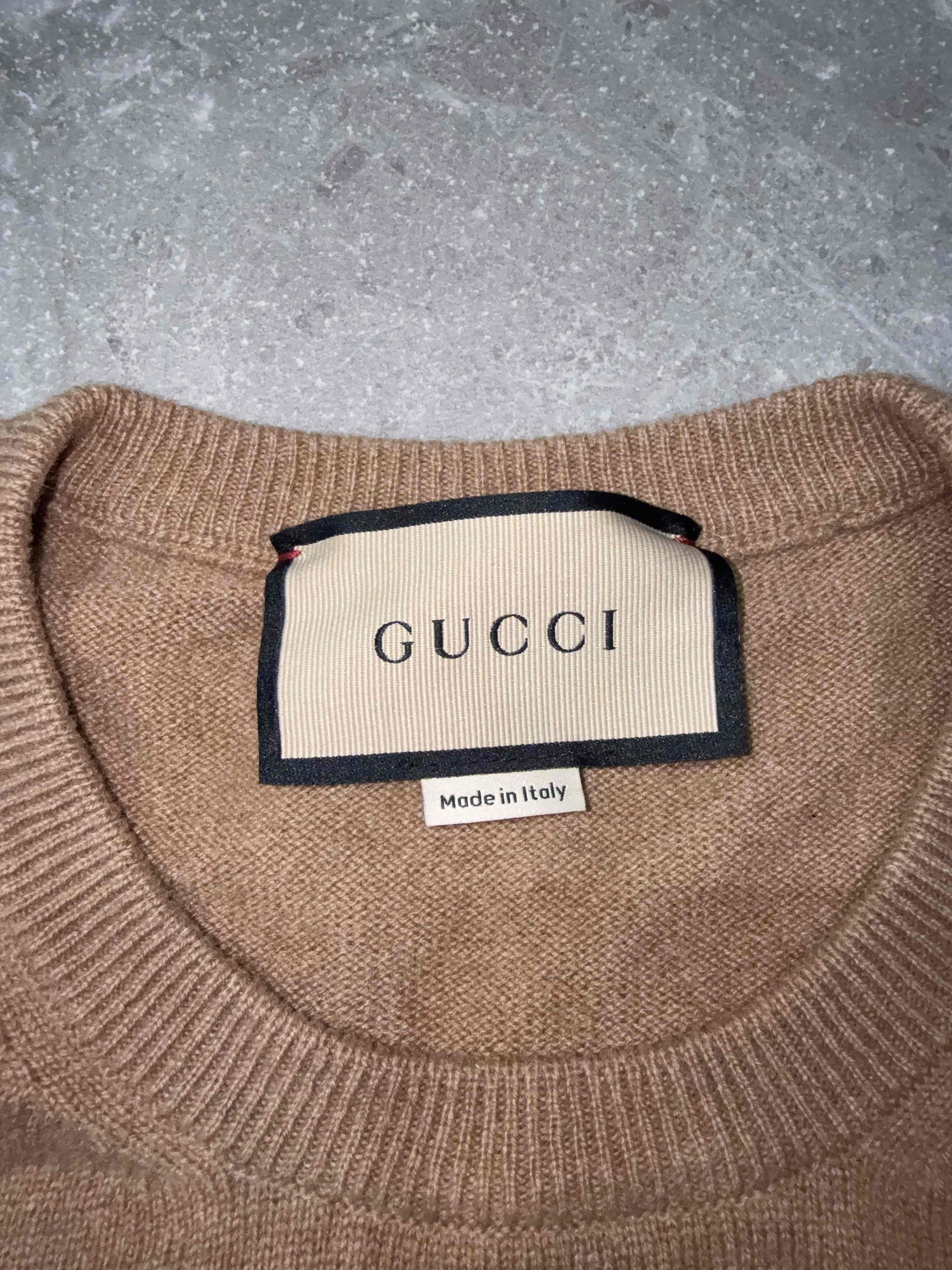 Gucci Gucci Logo Patch Cashmere Sweater Size L Size US L / EU 52-54 / 3 - 4 Thumbnail