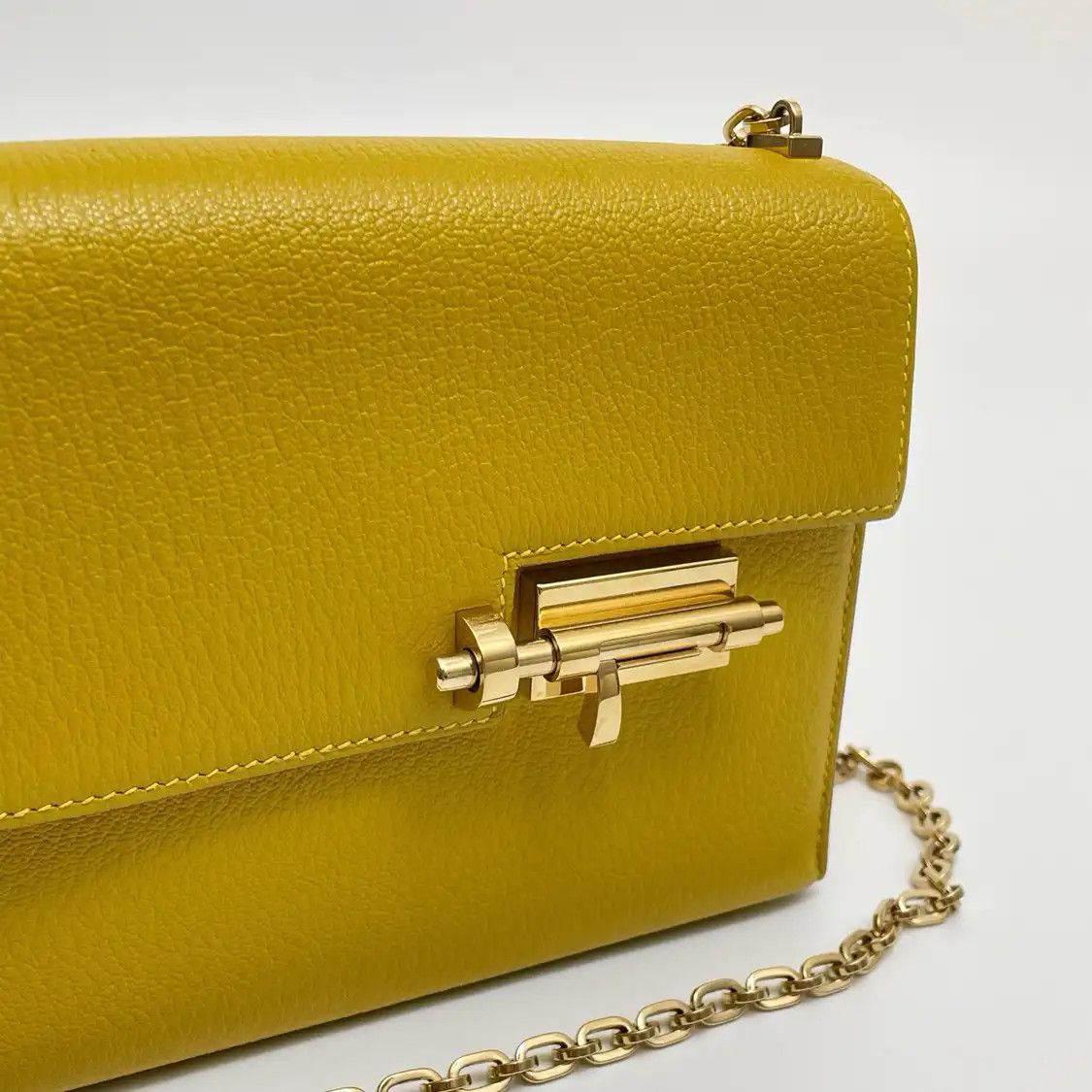 Hermes Hermes Verrou 17 yellow Chamkila goatskin Verrou bolt bag shoulder bag gold hard Size ONE SIZE - 8 Thumbnail
