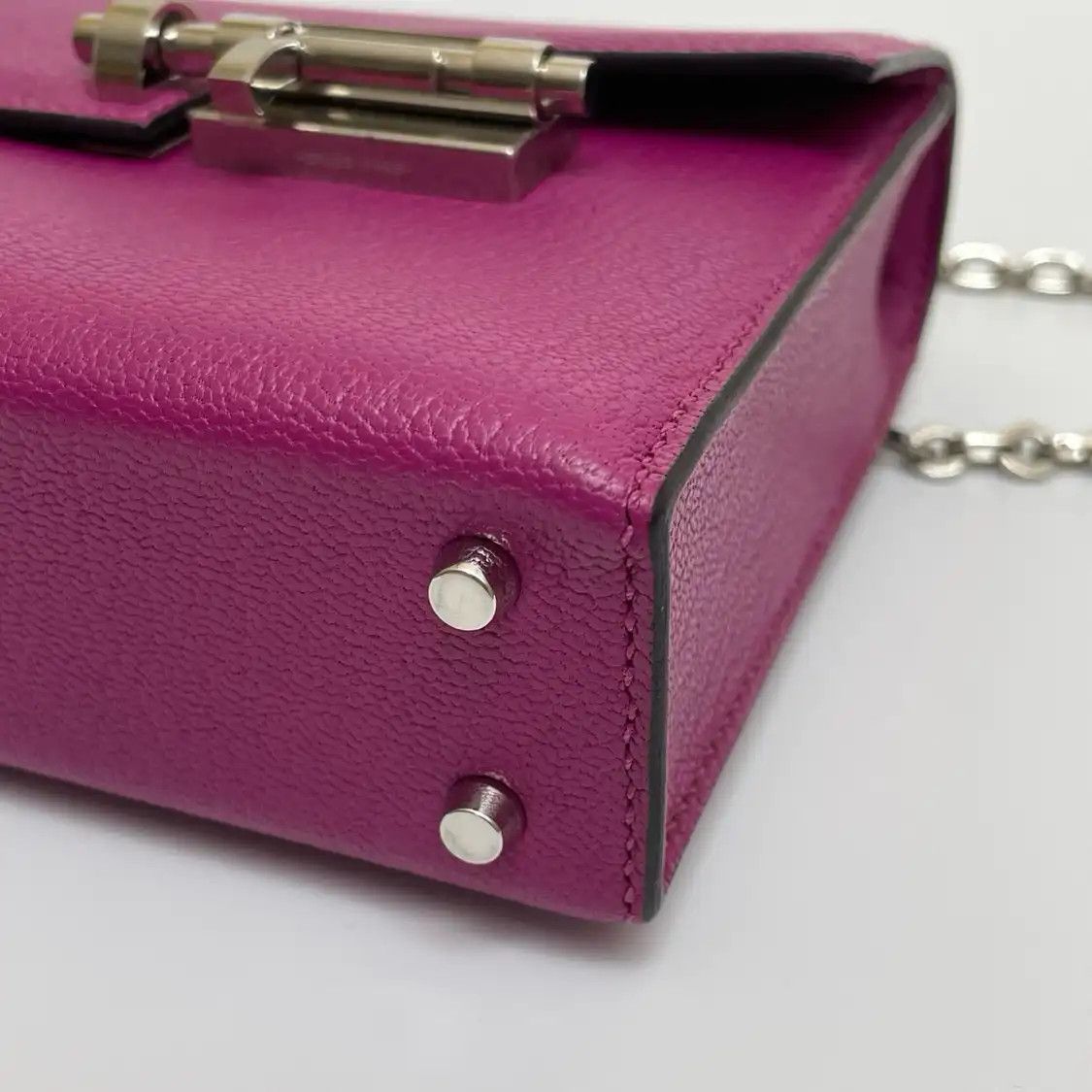 Hermes Hermes Verrou 17 Magnolia Pink Chamkila goatskin Verrou bolt bag shoulder bag si Size ONE SIZE - 3 Thumbnail