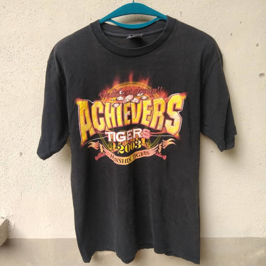 Edition Japan 💥2000s HANSHIN TIGERS BASEBALL LGB TORNADO MART STYLE Tee Size US M / EU 48-50 / 2 - 1 Thumbnail