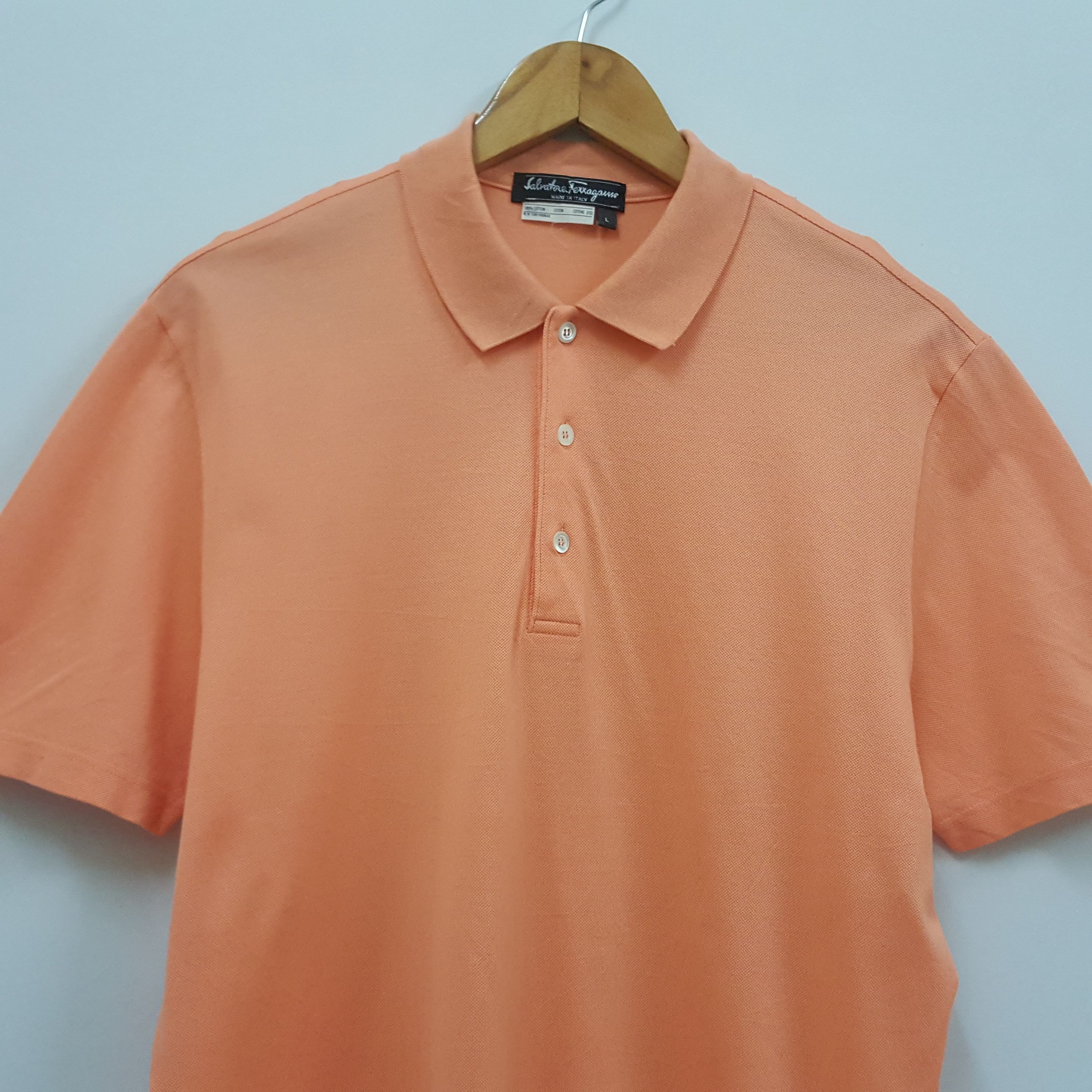 【Salvatore Ferragamo】1990s Polo Shirt Vintage Salvatore Ferragamo Polo Shirt size Large, Cropped