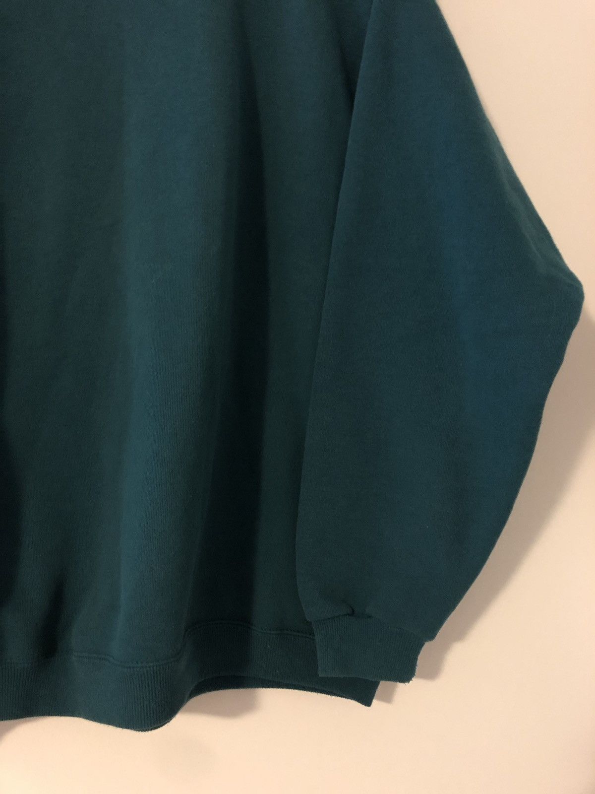 Hanes 🔥90s Hanes Two Tone Green/Blue Vintage Blank Crewneck Size US L / EU 52-54 / 3 - 4 Thumbnail