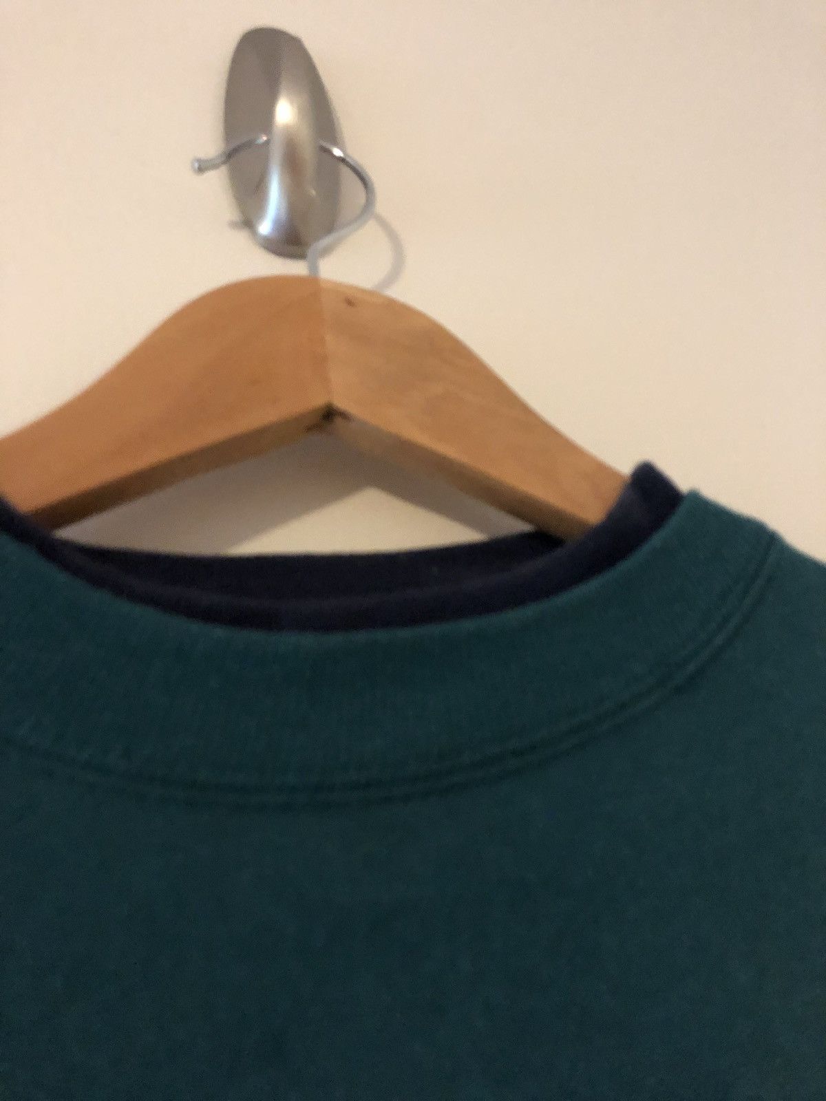Hanes 🔥90s Hanes Two Tone Green/Blue Vintage Blank Crewneck Size US L / EU 52-54 / 3 - 3 Thumbnail