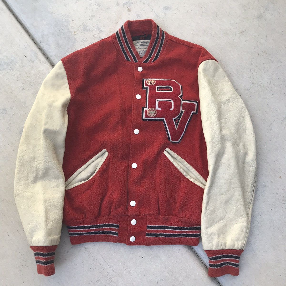 Vtg DeLong popular Letterman Varsity Loyola Ramblers Colors USA 80s Small Very Rare