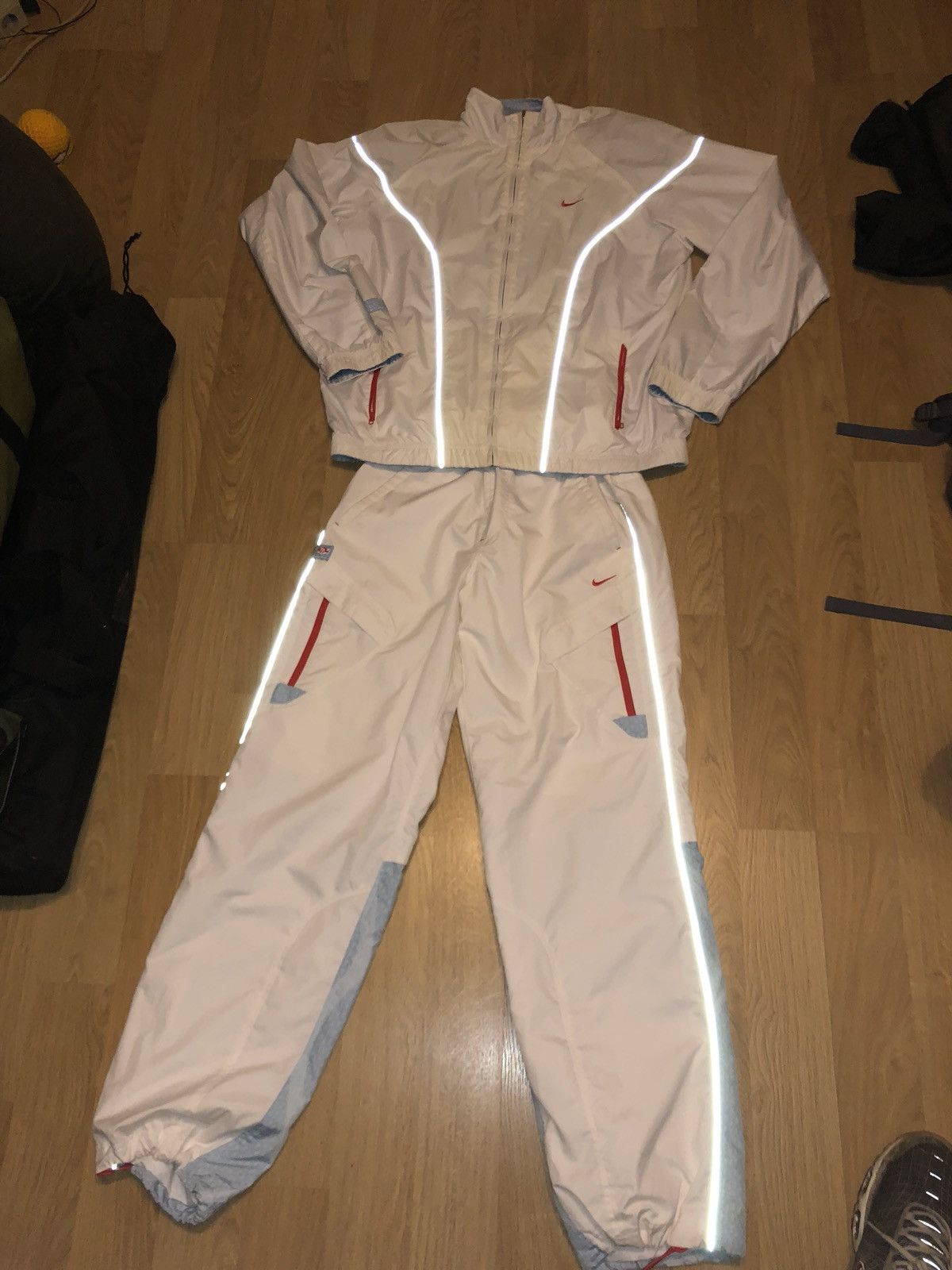 nike shield half zip