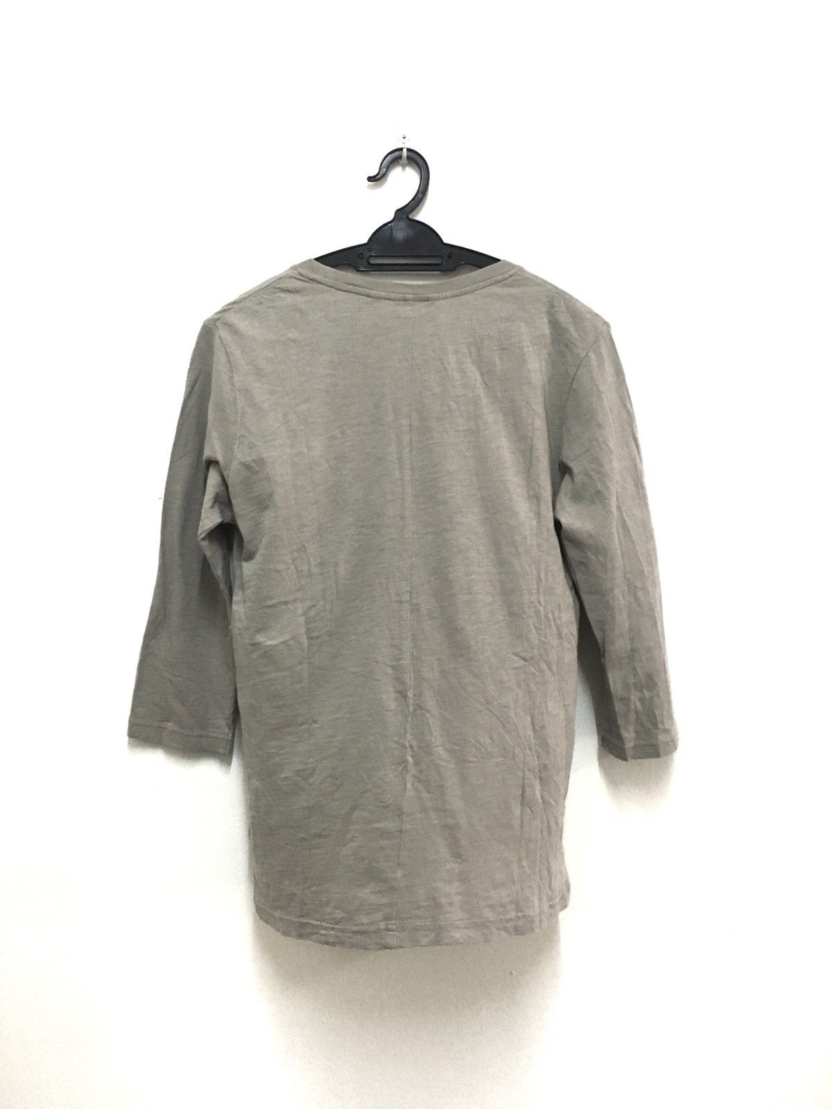 Undercover × Uniqlo Undercover Uniqlo Skull design 3 quarter shirt Size US S / EU 44-46 / 1 - 2 Thumbnail