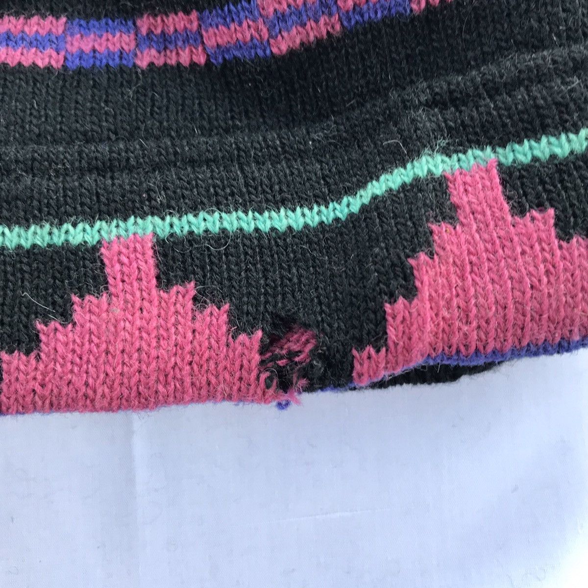 The North Face Vintage THE NORTH FACE Beanie snowcap aztec native Size ONE SIZE - 6 Thumbnail