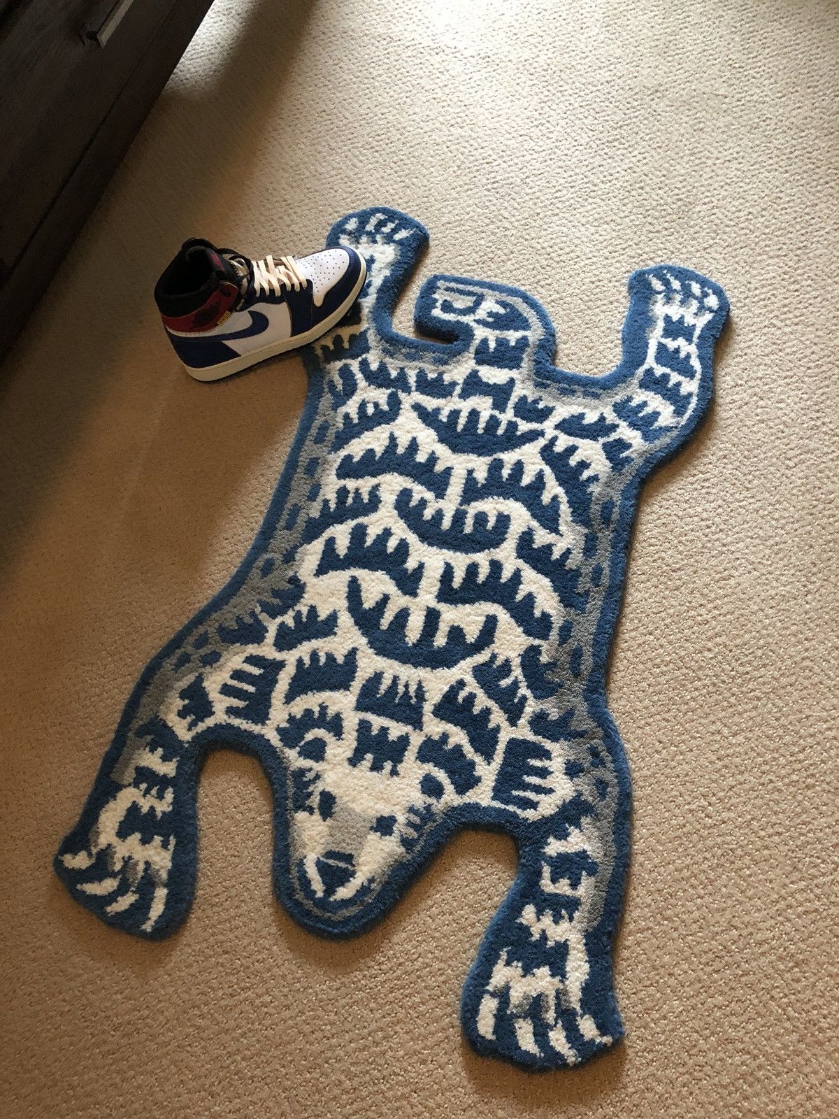 Polar Bear' Human Made Rug