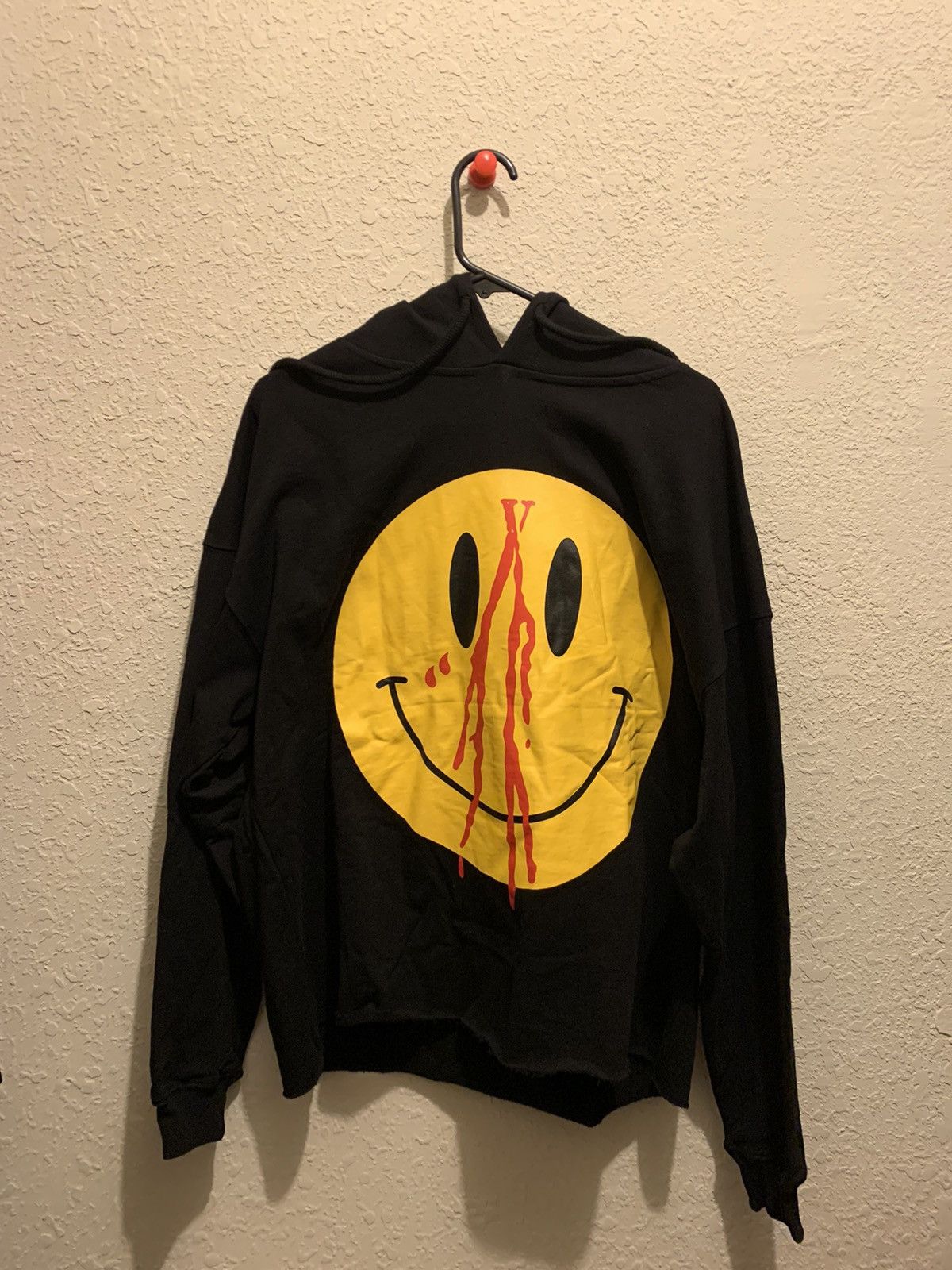 Smiley face vlone hoodie hotsell