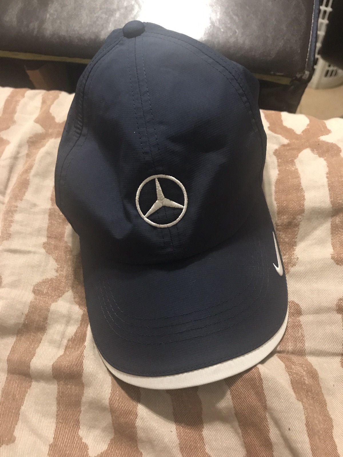 Mercedes benz nike hat hotsell