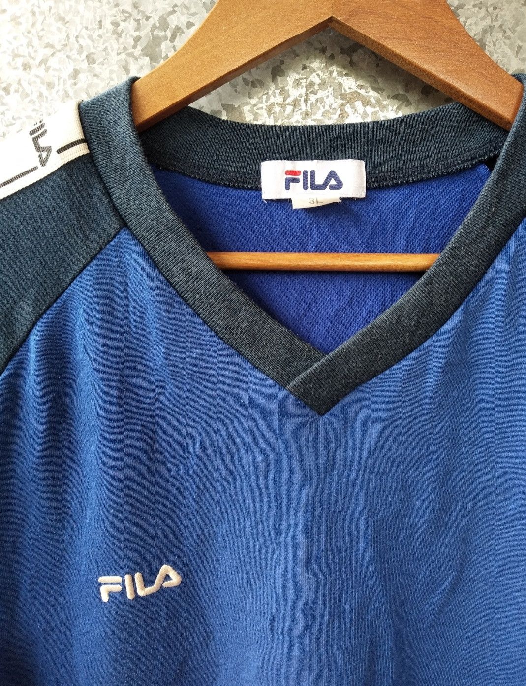 Fila 🔥 Vintage 90s Vintage FILA Side tape t shirt Size US L / EU 52-54 / 3 - 2 Thumbnail