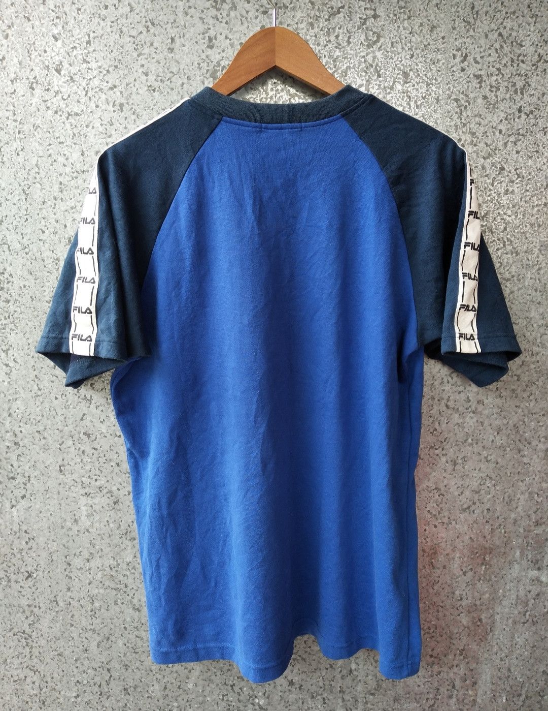 Fila 🔥 Vintage 90s Vintage FILA Side tape t shirt Size US L / EU 52-54 / 3 - 4 Thumbnail