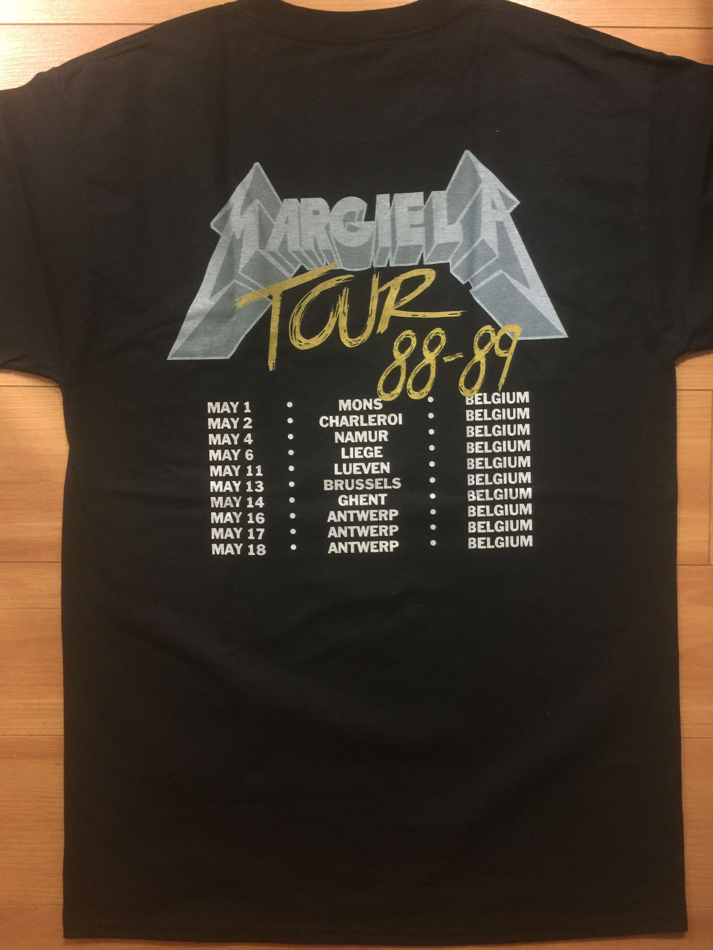 Chanel metallica t shirt store