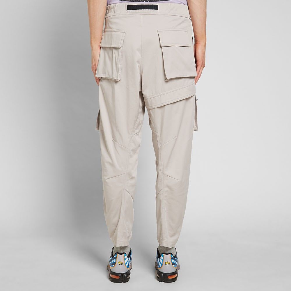 Nike Nike ACG Woven Cargo Pants Moon Particle Size XL | Grailed