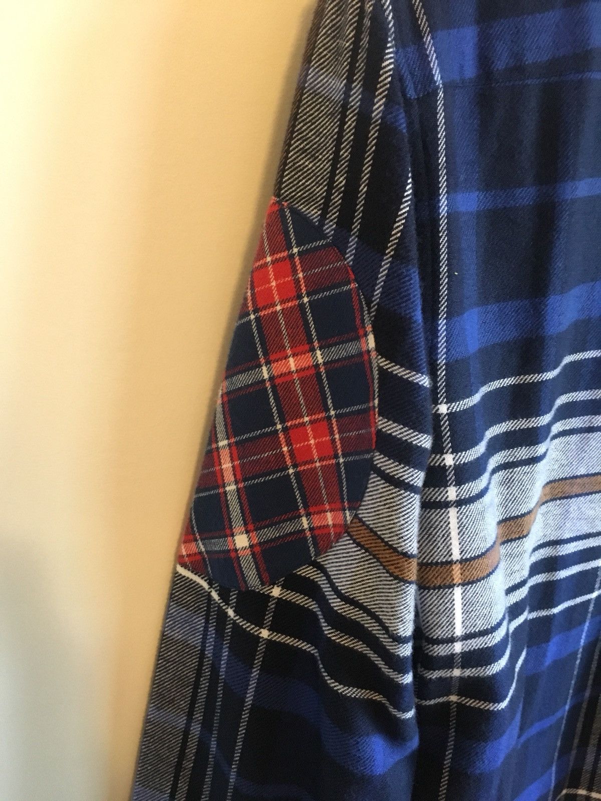 Givenchy Patch Flannel Shirt Sz 15/39 Size US M / EU 48-50 / 2 - 6 Thumbnail