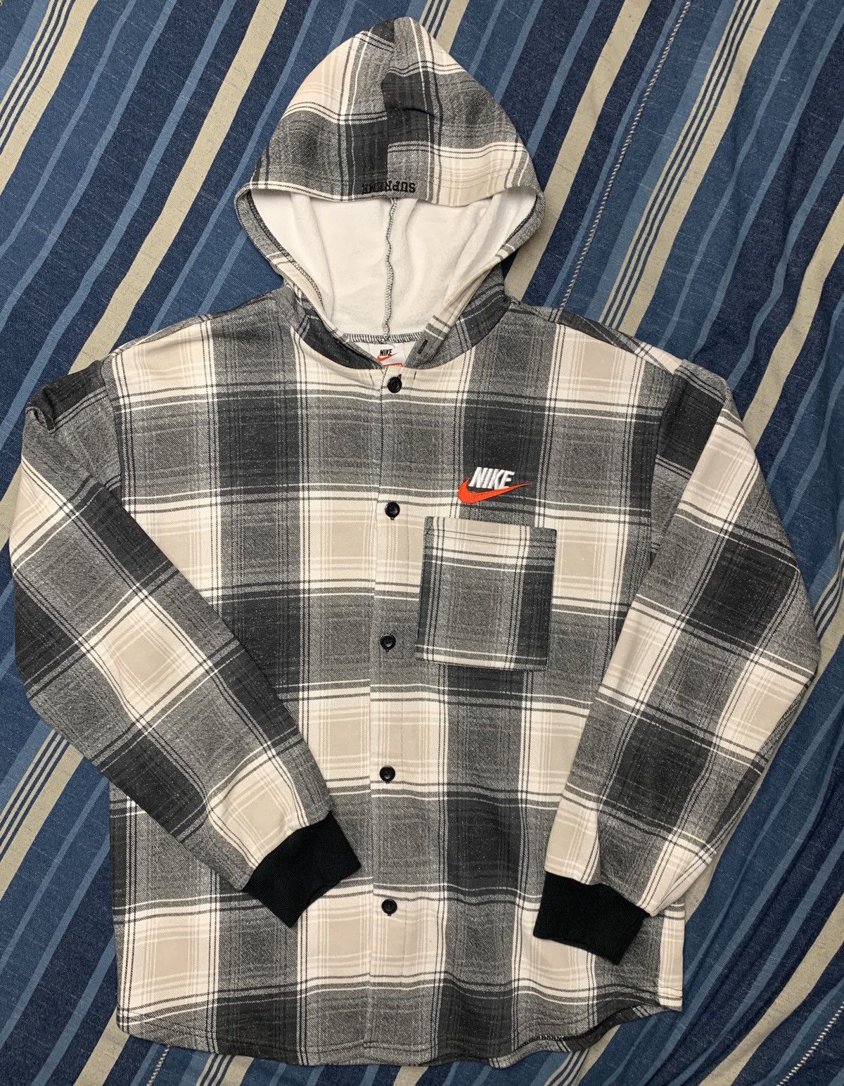 Nike flannel hoodie hotsell