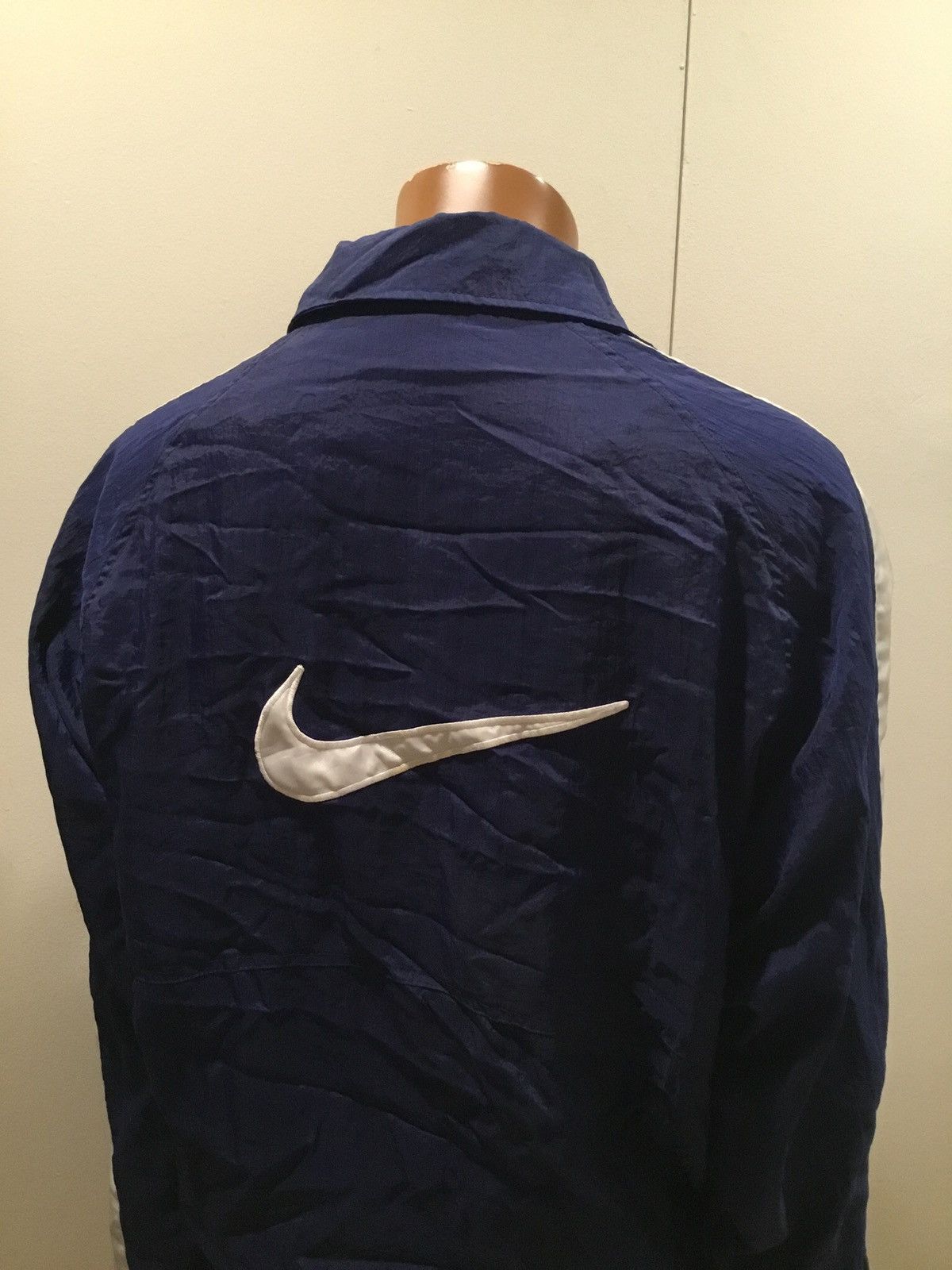 Nike VTG 90s Nike Big Swoosh Embroidered Windbreaker Zip Jacket Size US XXL / EU 58 / 5 - 7 Thumbnail