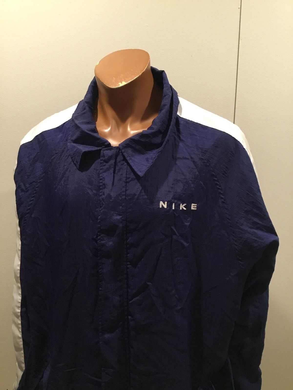 Nike VTG 90s Nike Big Swoosh Embroidered Windbreaker Zip Jacket Size US XXL / EU 58 / 5 - 6 Thumbnail