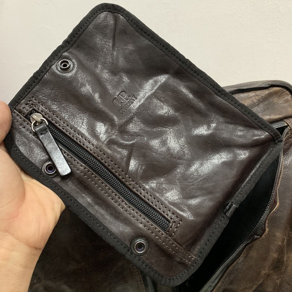 C.P. Company C.P COMPANY MASSIMO OSTI Leather Messenger Bag Size ONE SIZE - 15 Thumbnail