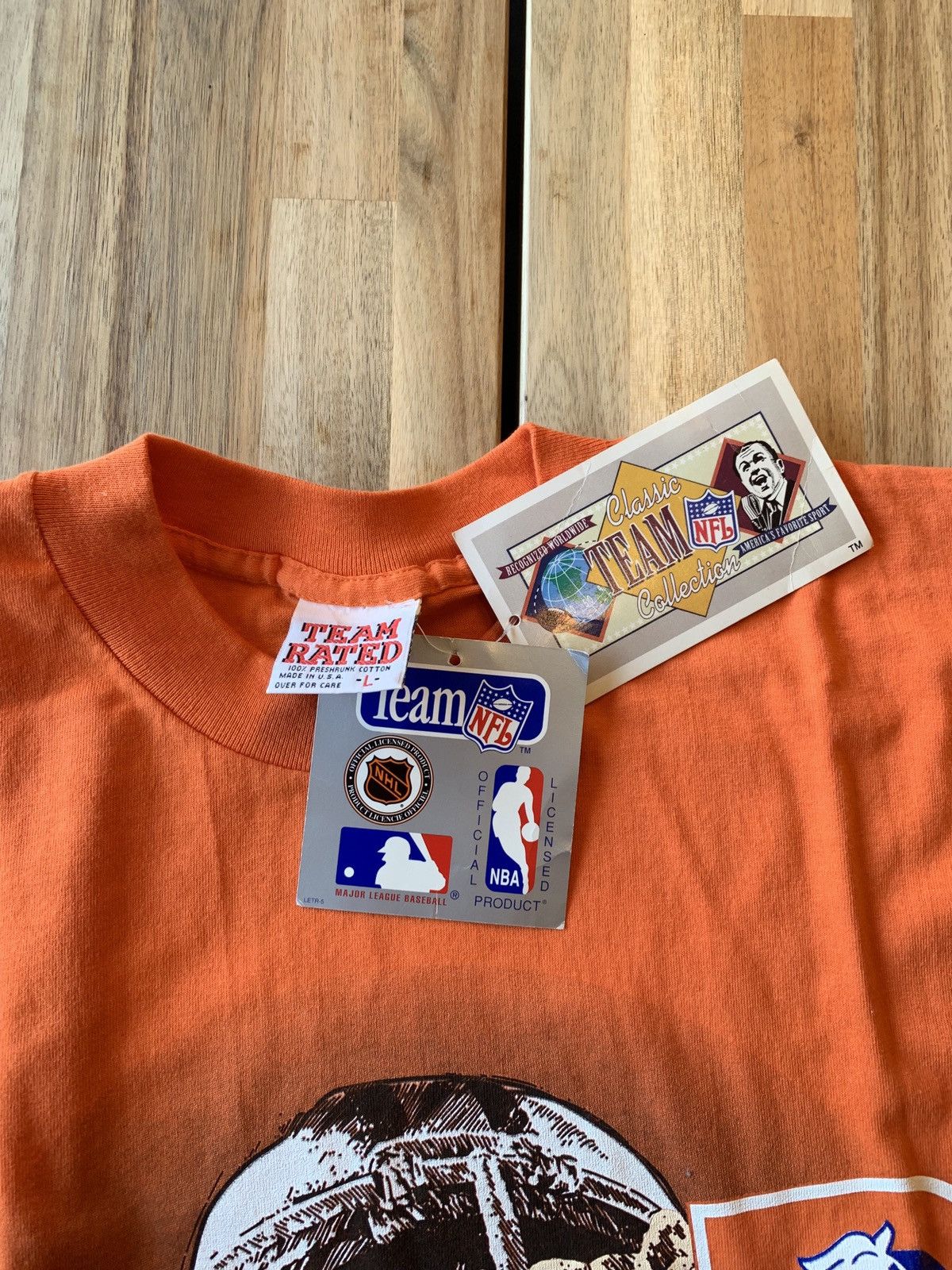 NFL Vintage Denver Broncos Team Rated Retro Tee Size US L / EU 52-54 / 3 - 5 Thumbnail