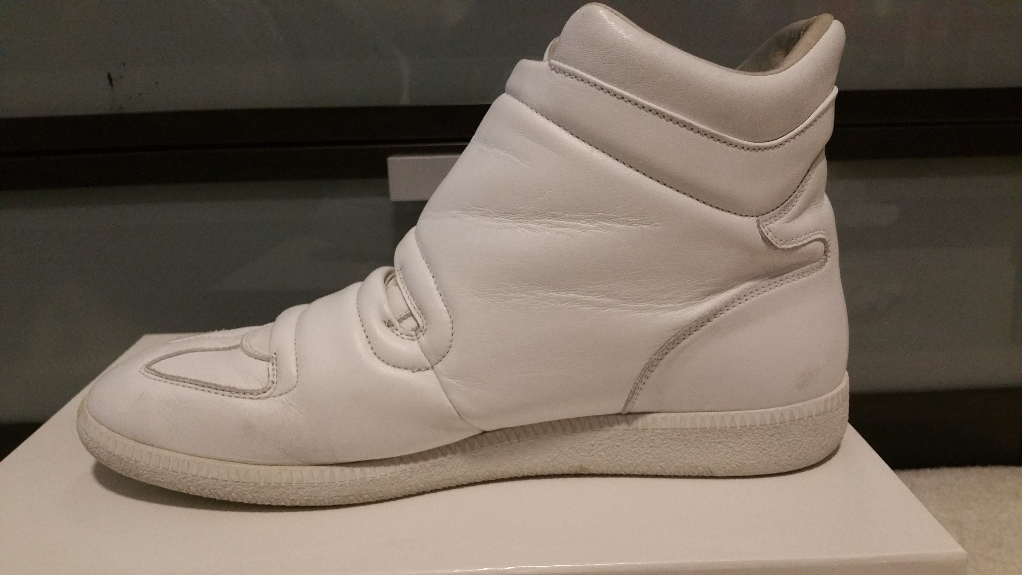 Maison Margiela WHITE LEATHER CLINIC HIGH TOP TWO STRAP SNEAKERS 