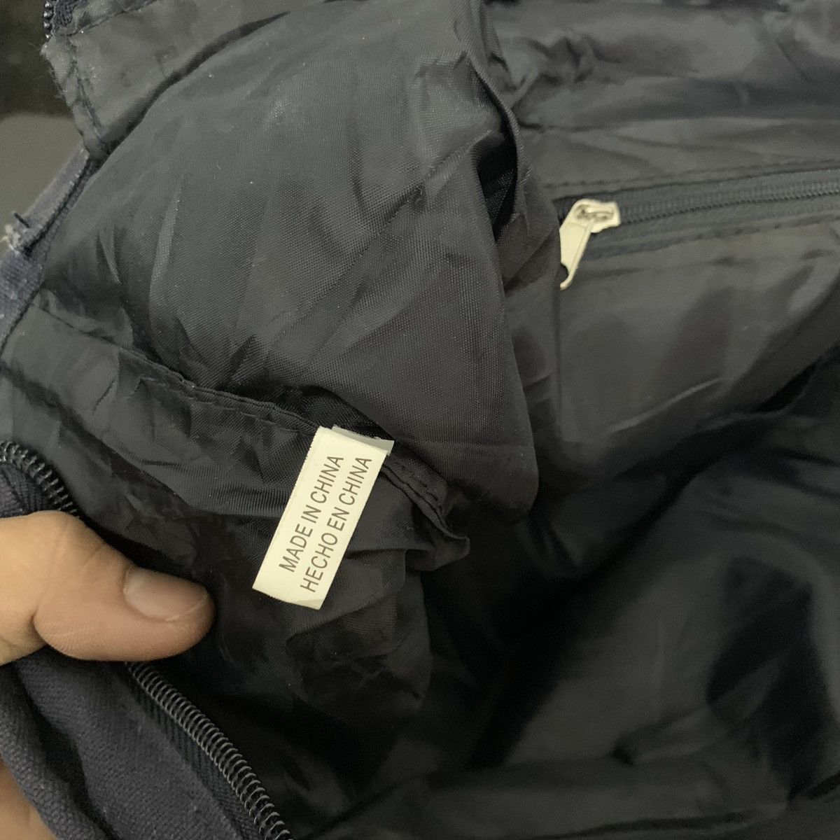 Tommy Hilfiger ⚡️‼️FAST SALE‼️⚡️Authentic Tommy Hilfiger Tote Bag Size ONE SIZE - 9 Thumbnail