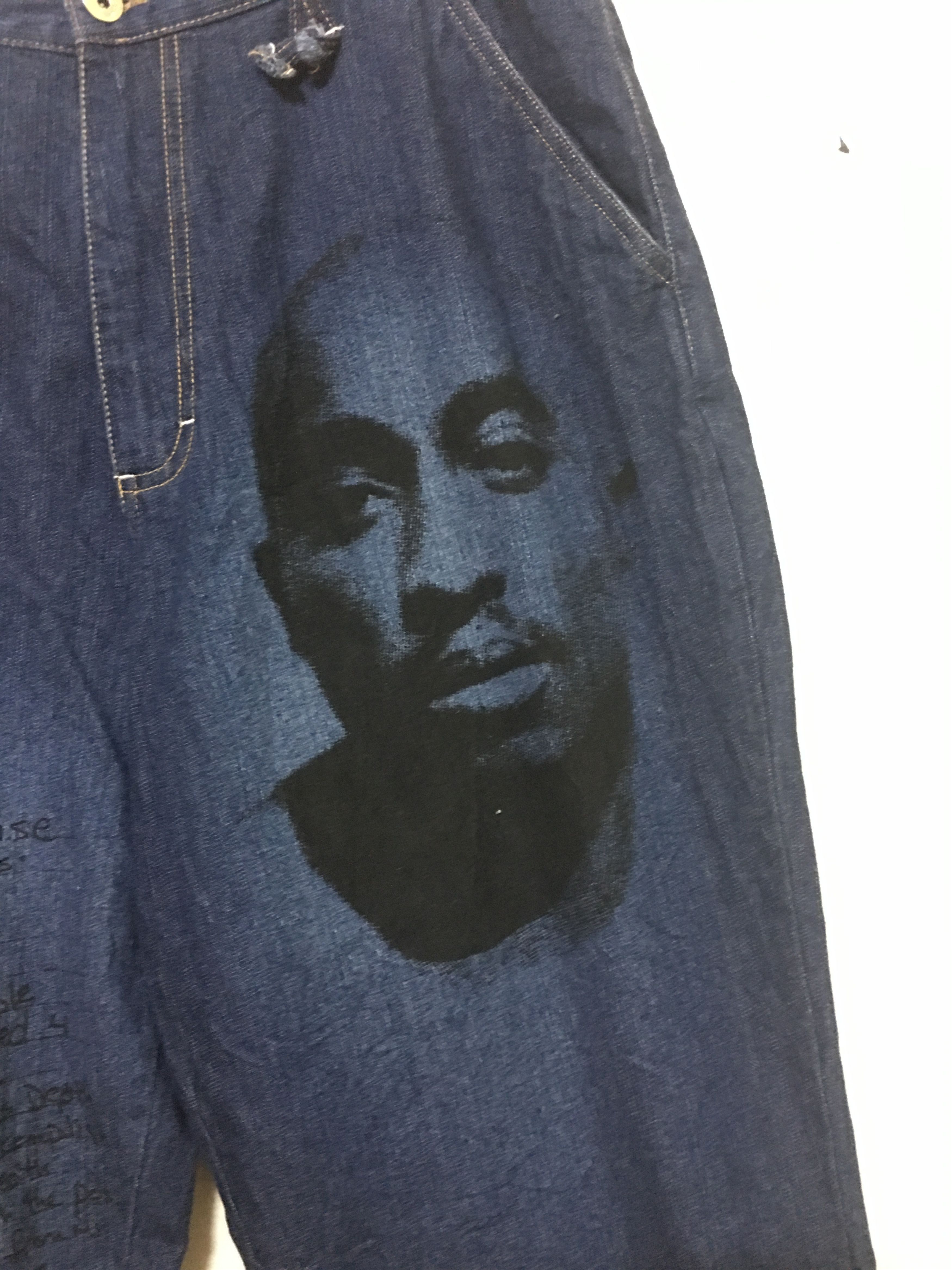 Makaveli Tupac Shakur Hip Hop Baggy Denim Design Spell Out logo Size US 37 - 3 Thumbnail