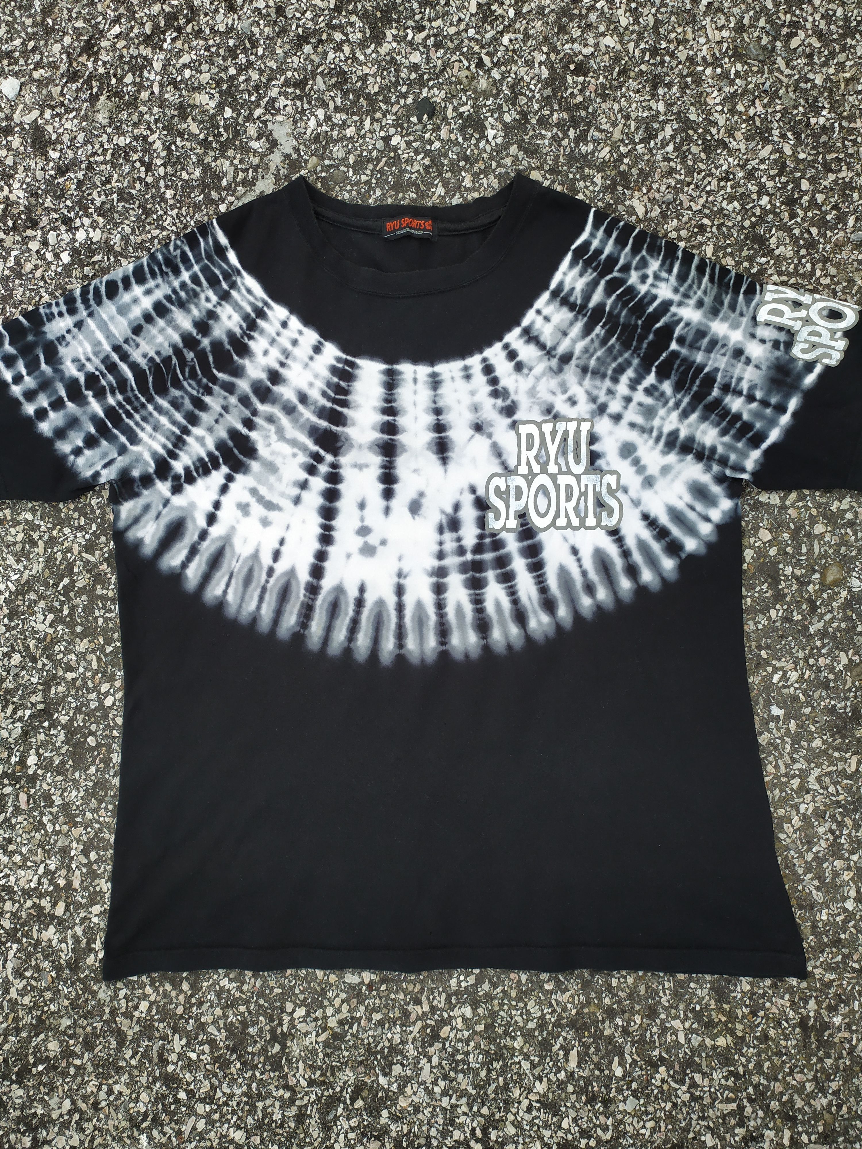 Japanese Brand RYU SPORTS Big Logo Printed White Tie Dye T-Shirt Size US M / EU 48-50 / 2 - 1 Thumbnail