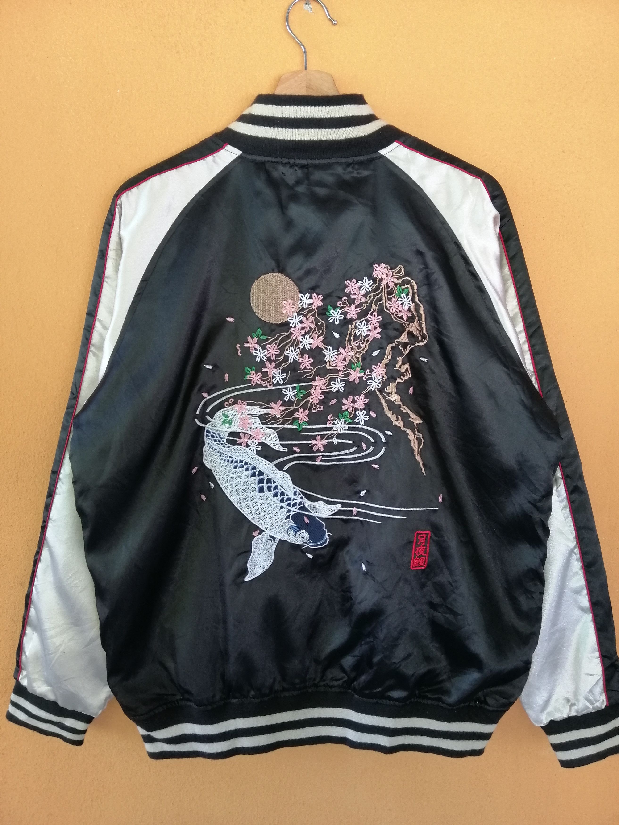 Japanese Brand Vintage SUKAJAN Koi Fish Japan Size Medium Embroidery Logo Size US M / EU 48-50 / 2 - 1 Thumbnail