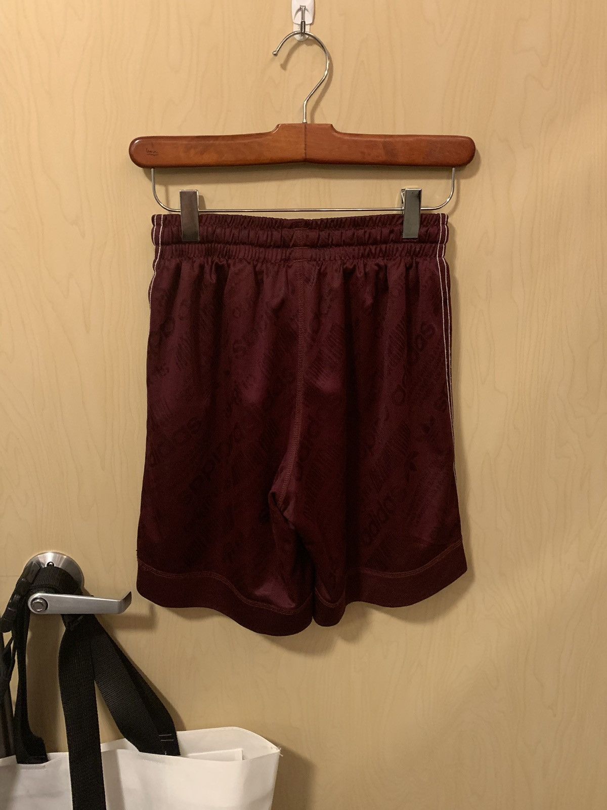 Adidas × Alexander Wang VERY RARE Burgundy jacquard soccer shorts (size xs) Size US 28 / EU 44 - 3 Thumbnail