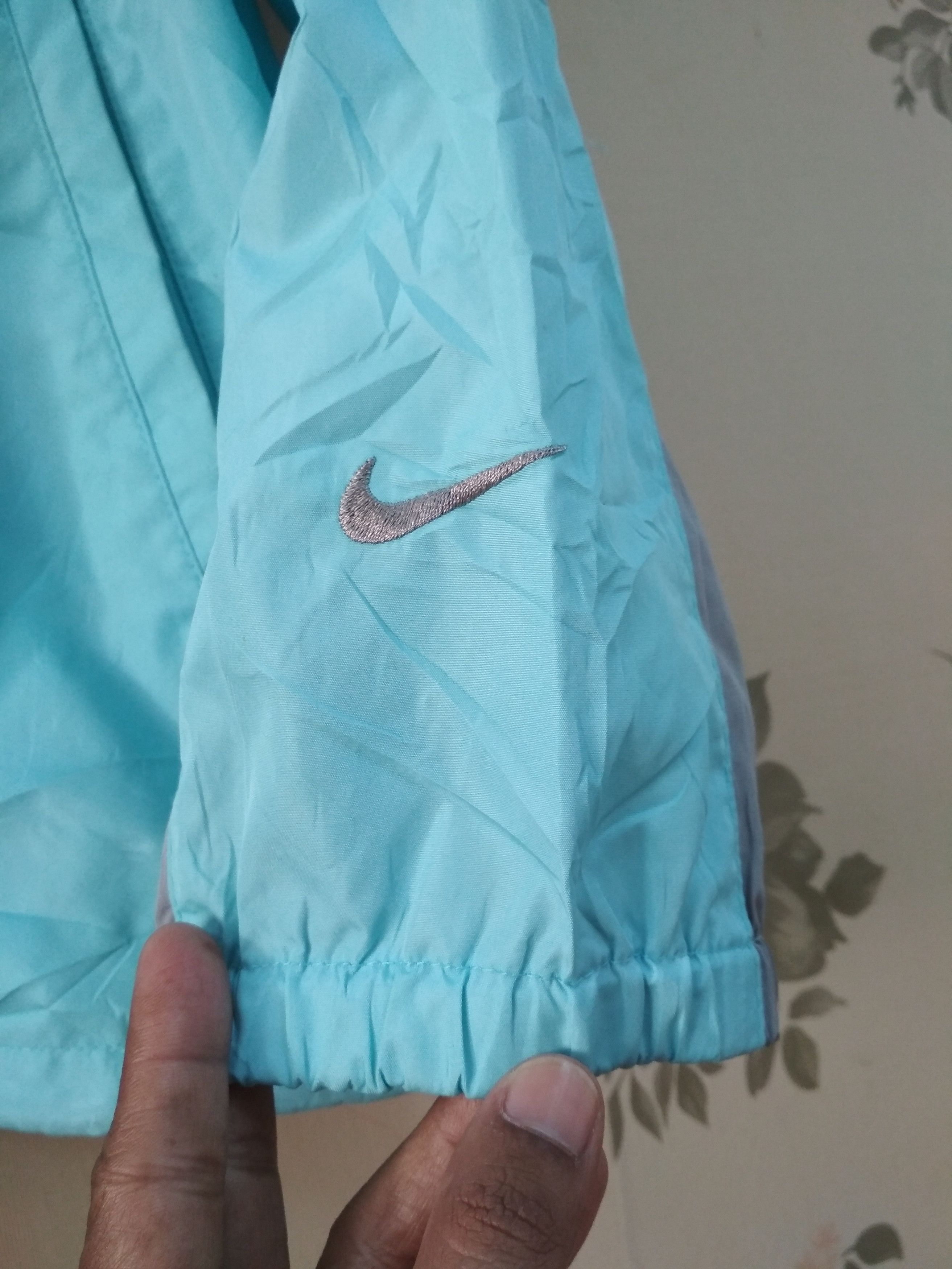 Nike Sweater Windbreaker