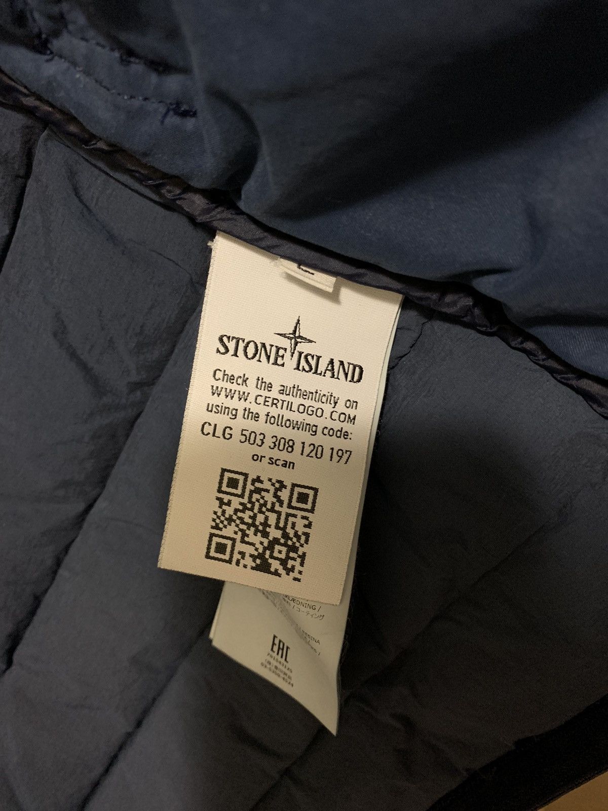 Stone Island Loom Woven Down Chambers Stretch Nylon-TC Size US L / EU 52-54 / 3 - 5 Thumbnail