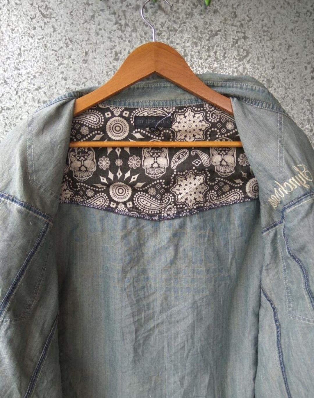 In The Attic 🔥 Japan In The Attic shirt Button Up Chambray skull Size US XL / EU 56 / 4 - 8 Thumbnail