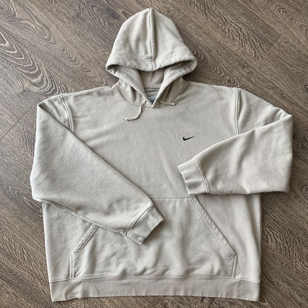 Nike vintage sweater discount beige