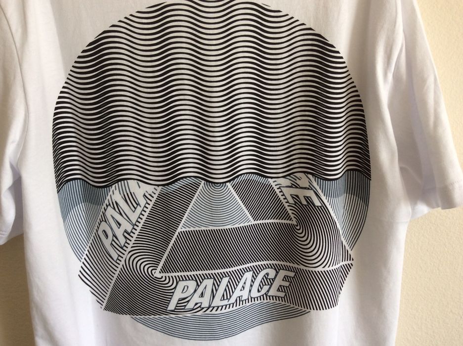 Palace White Tri-Curtain Tee | Grailed