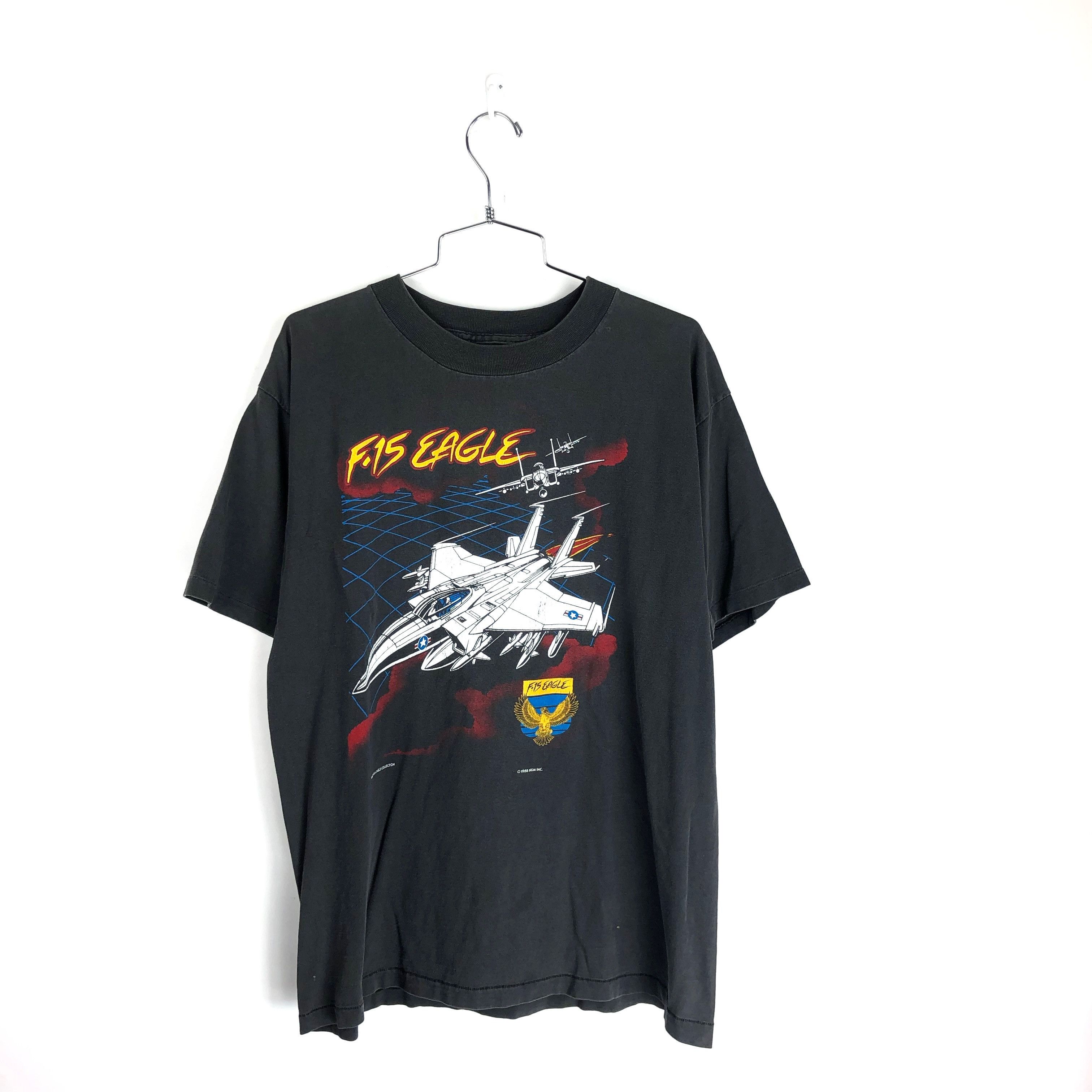 Vintage Vintage F15 Eagle Jet T Shirt Sz Large Mens Faded Black Size US L / EU 52-54 / 3 - 3 Thumbnail