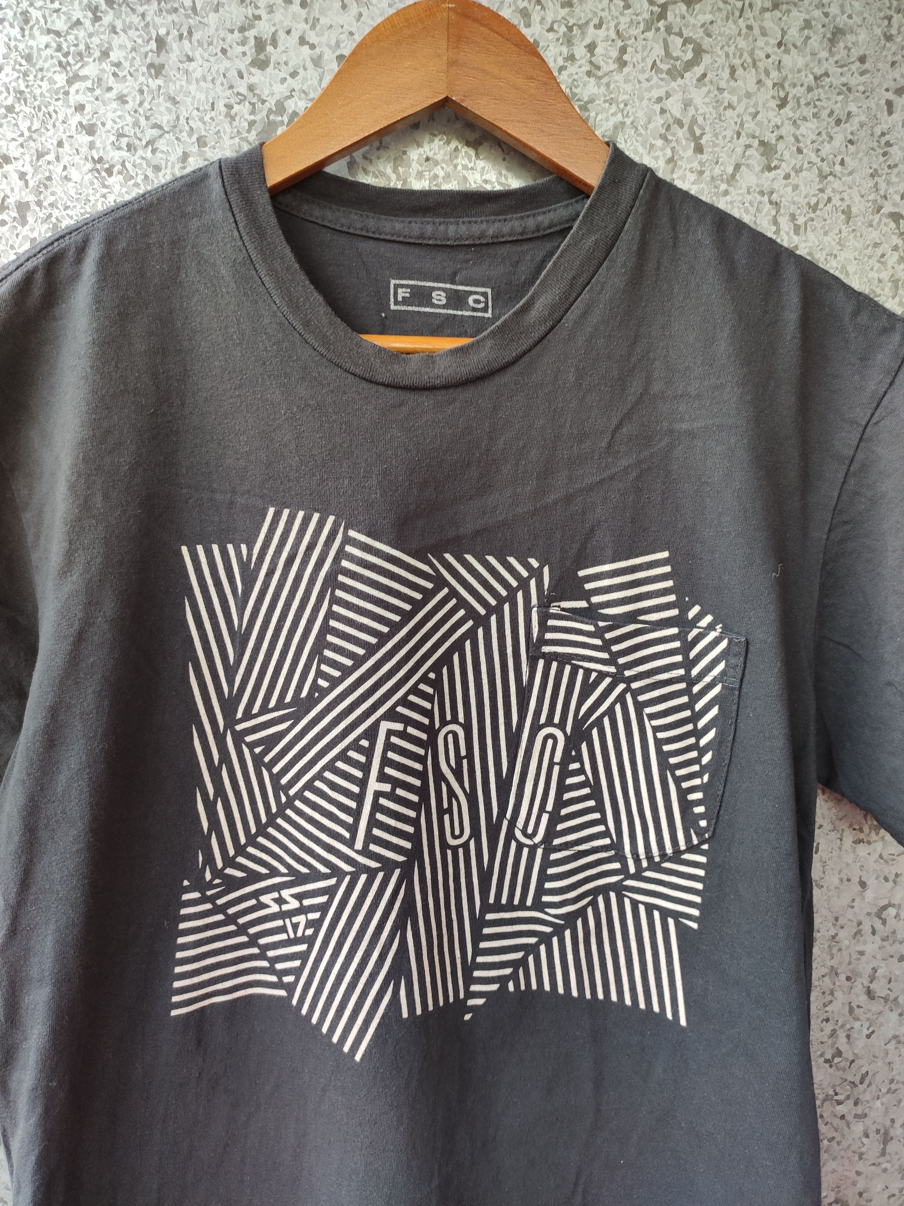 Freemans Sporting Club 🔥 Freemans Sporting Club t shirt nice design made in Usa Size US S / EU 44-46 / 1 - 2 Thumbnail
