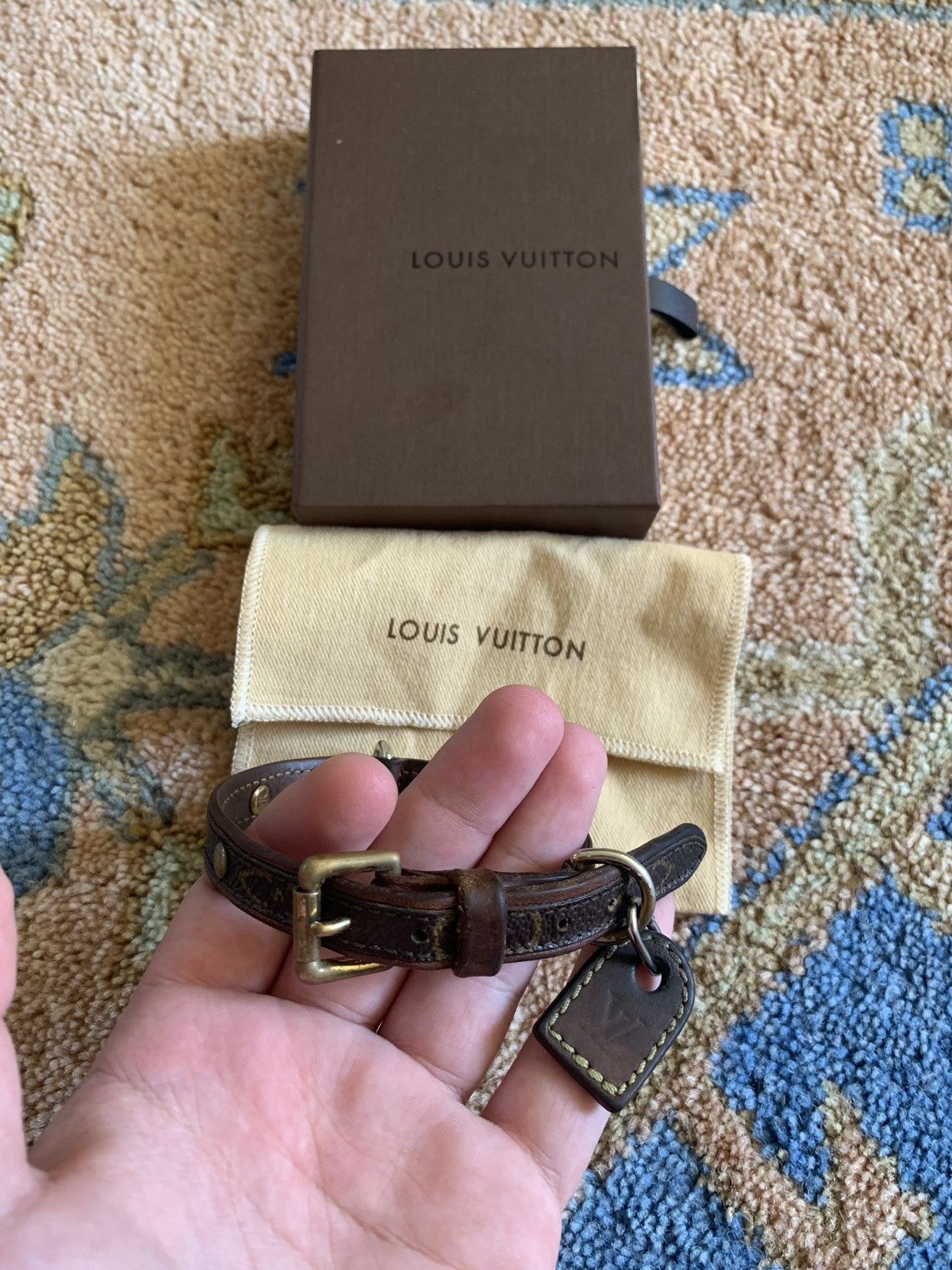 Louis Vuitton LV cat collar Grailed