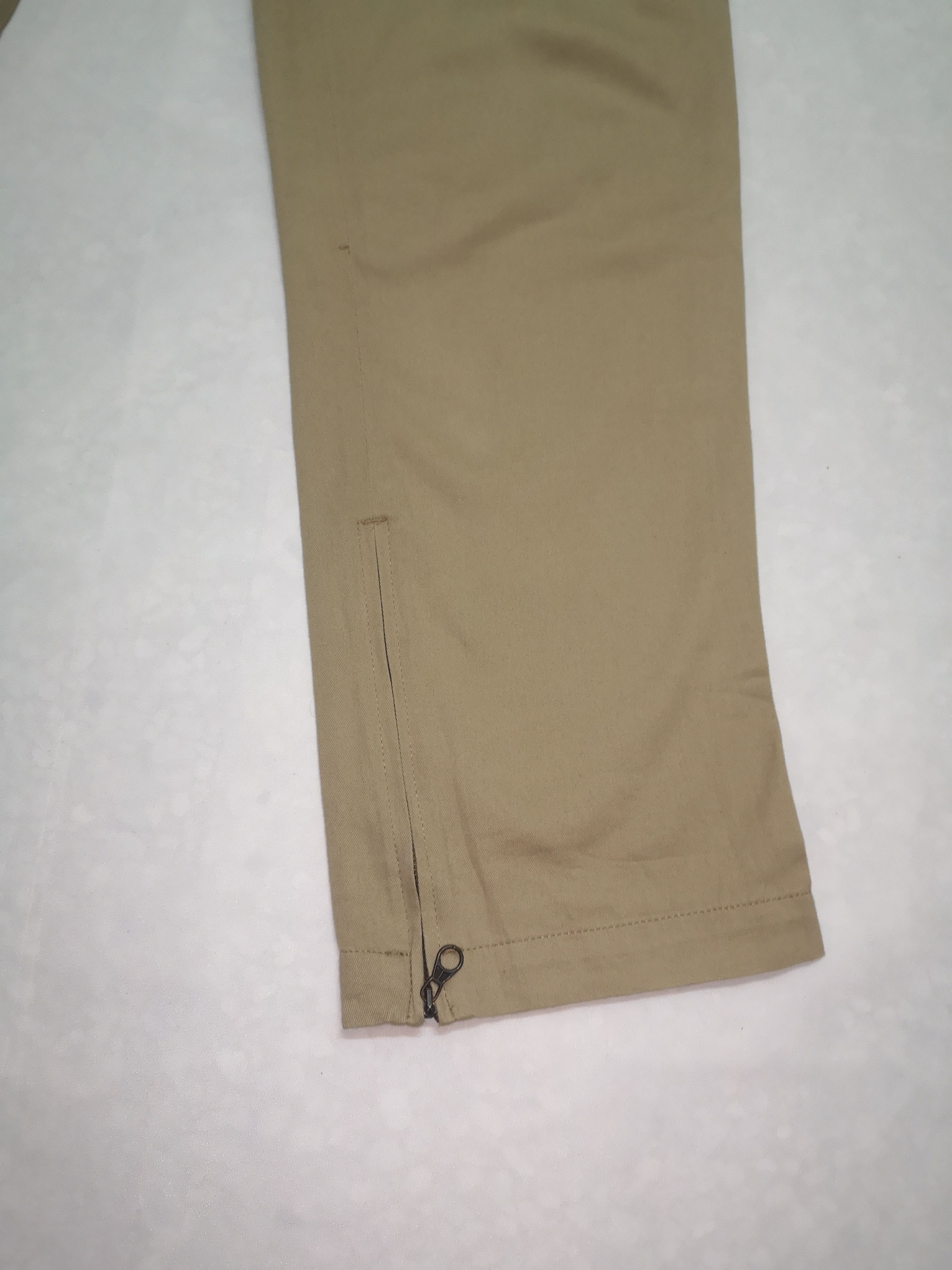 Moncler Moncler zipper Khaki Pants Size US 32 / EU 48 - 2 Thumbnail