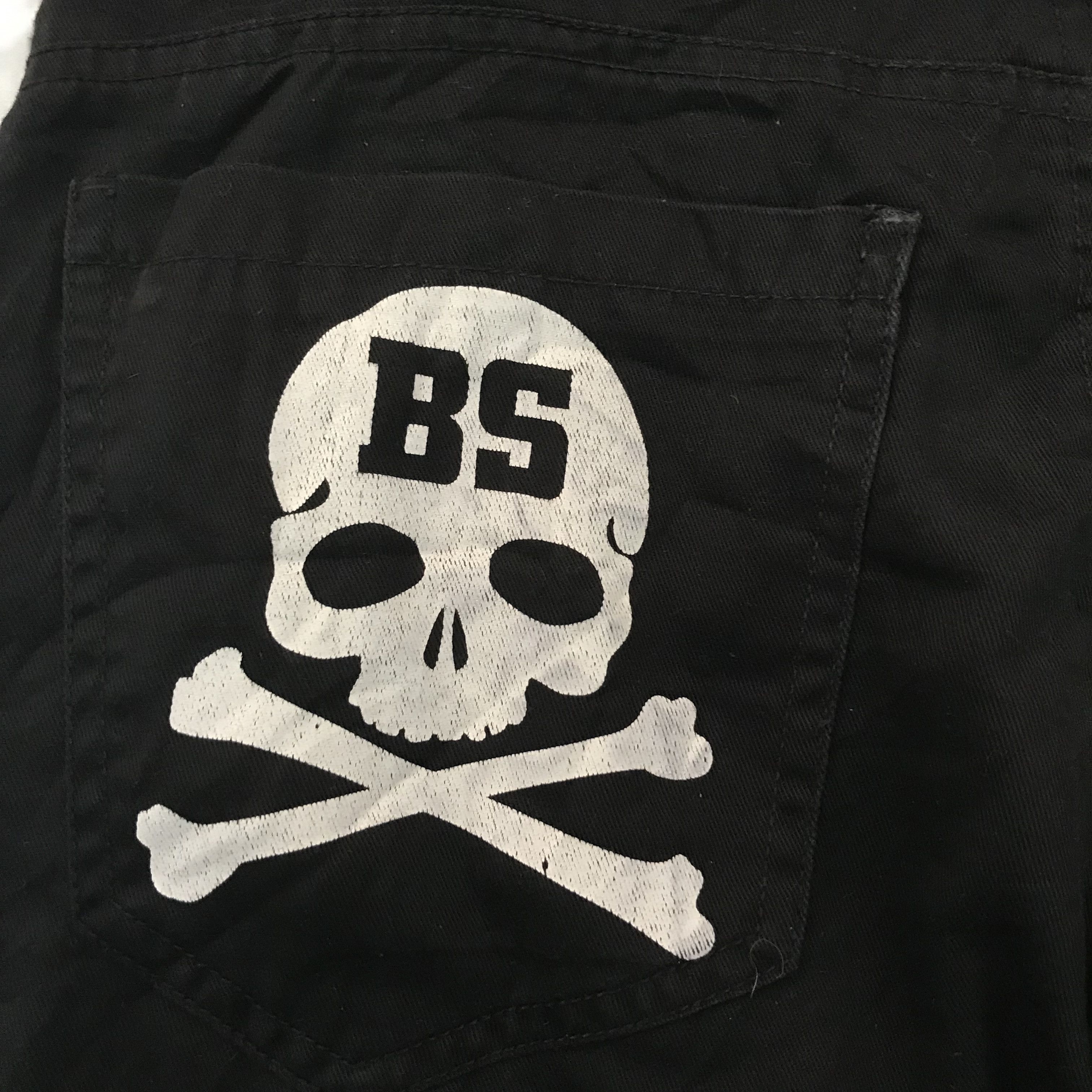 Japanese Brand × Tsumori Chisato 🔥NEEDGONETODAY🔥BATSU Studios Skull Multi pocket Cargopant Size US 29 - 8 Thumbnail