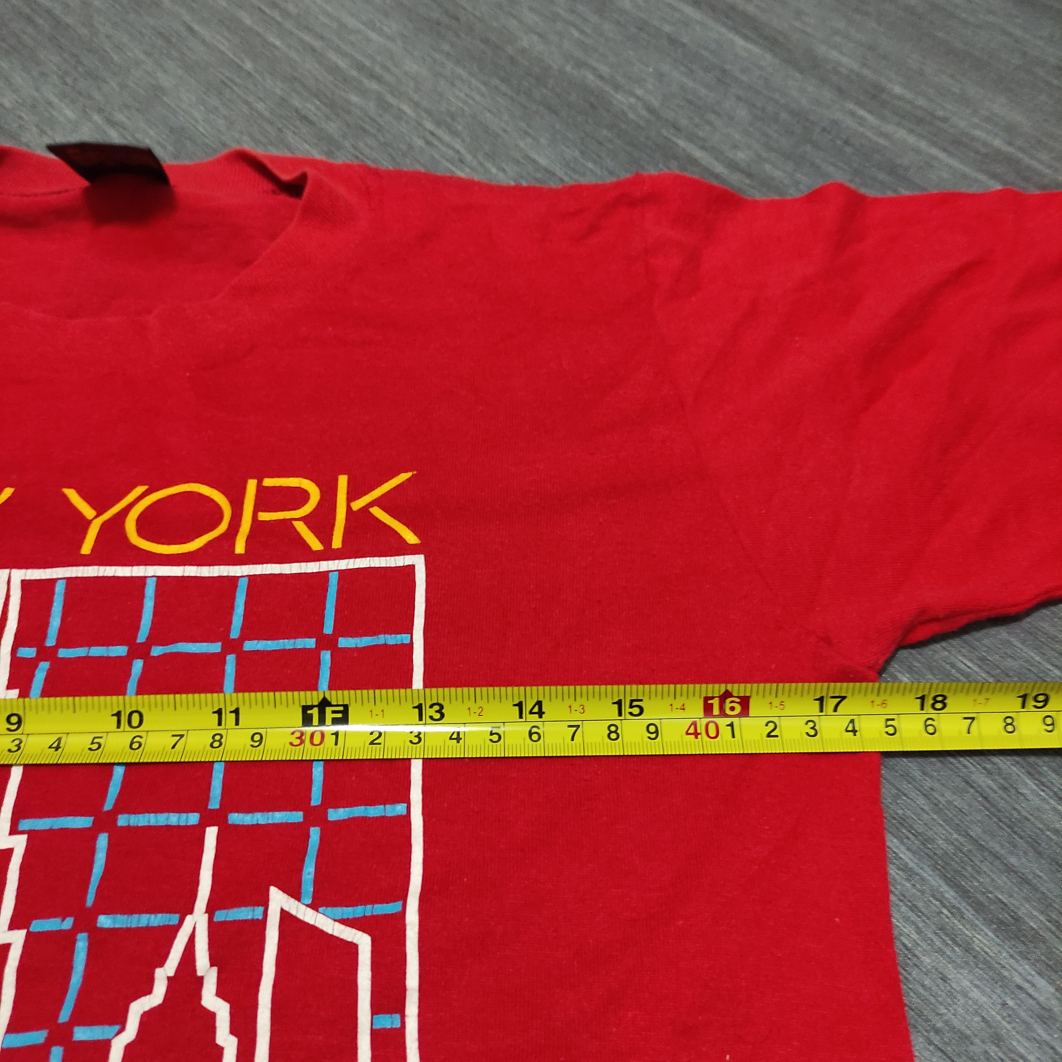 Jerzees × Vintage Vintage jerzees New York shirt Size US S / EU 44-46 / 1 - 8 Thumbnail